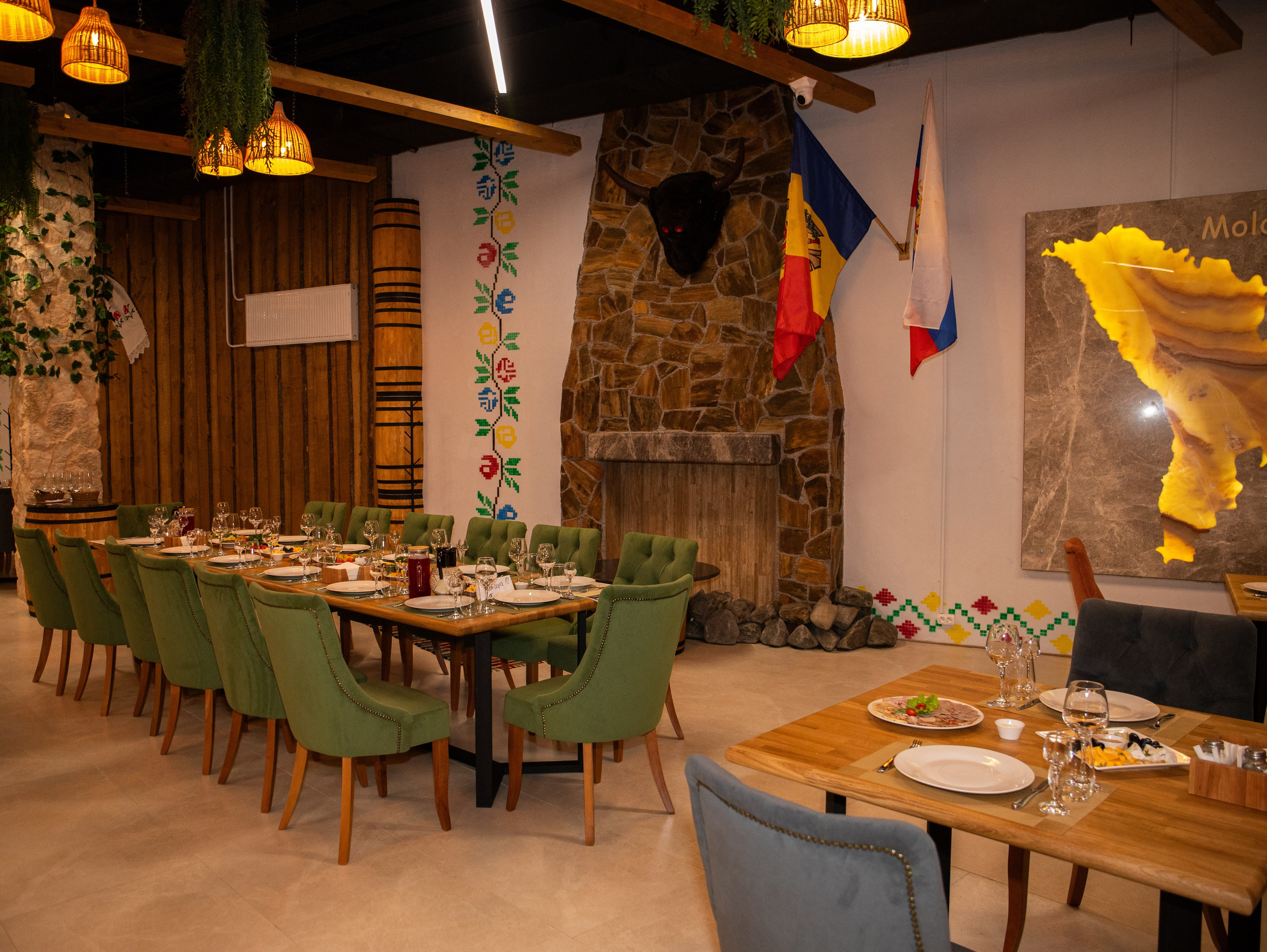 Открытие молдавского ресторана. Свадебный и семейный фотограф в Москве Мила Широких