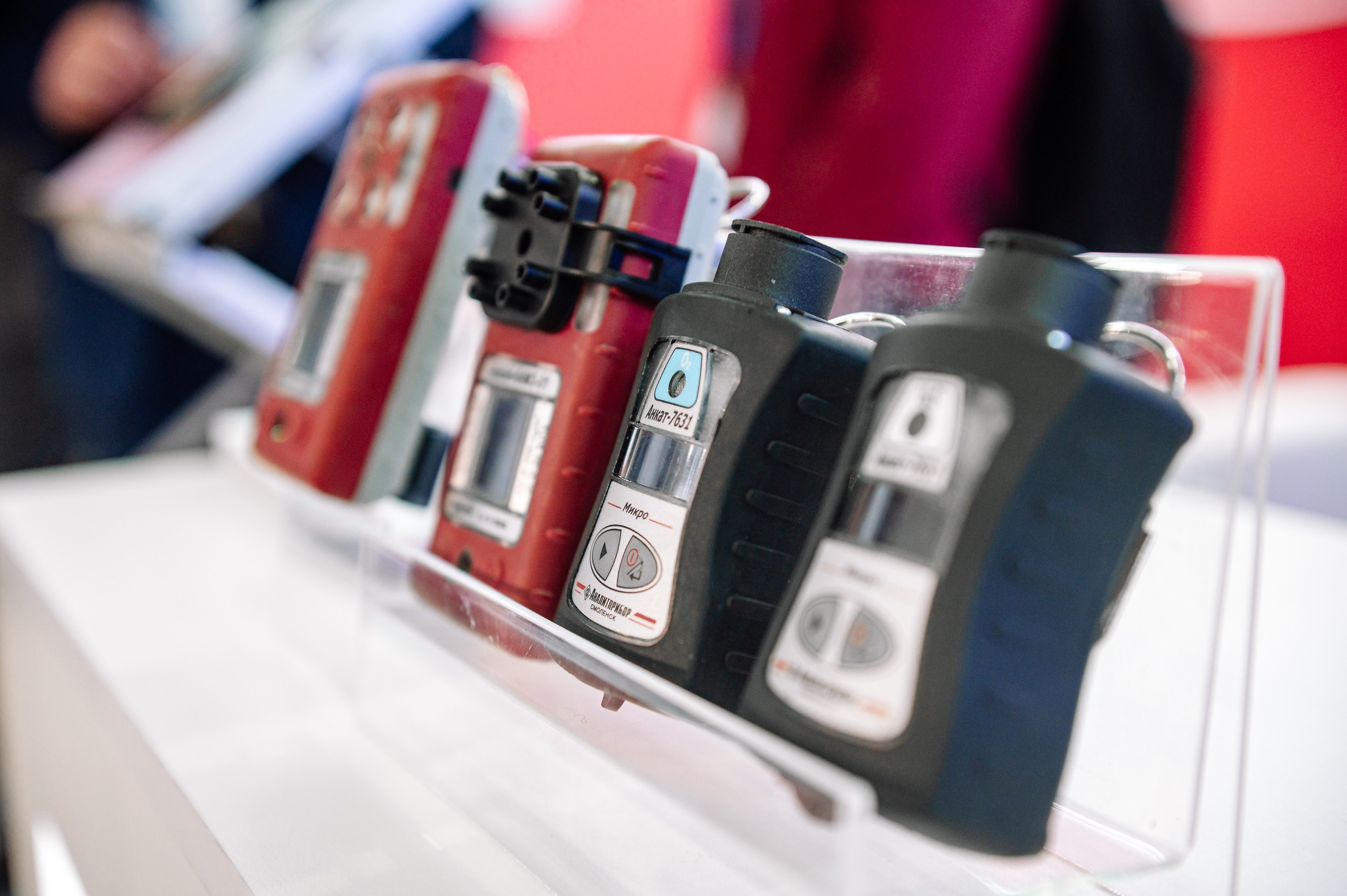 Аналитприбор на выставке Нефтегаз-24. Репортажный фотограф в Москве и по всему миру Степанова Юлия