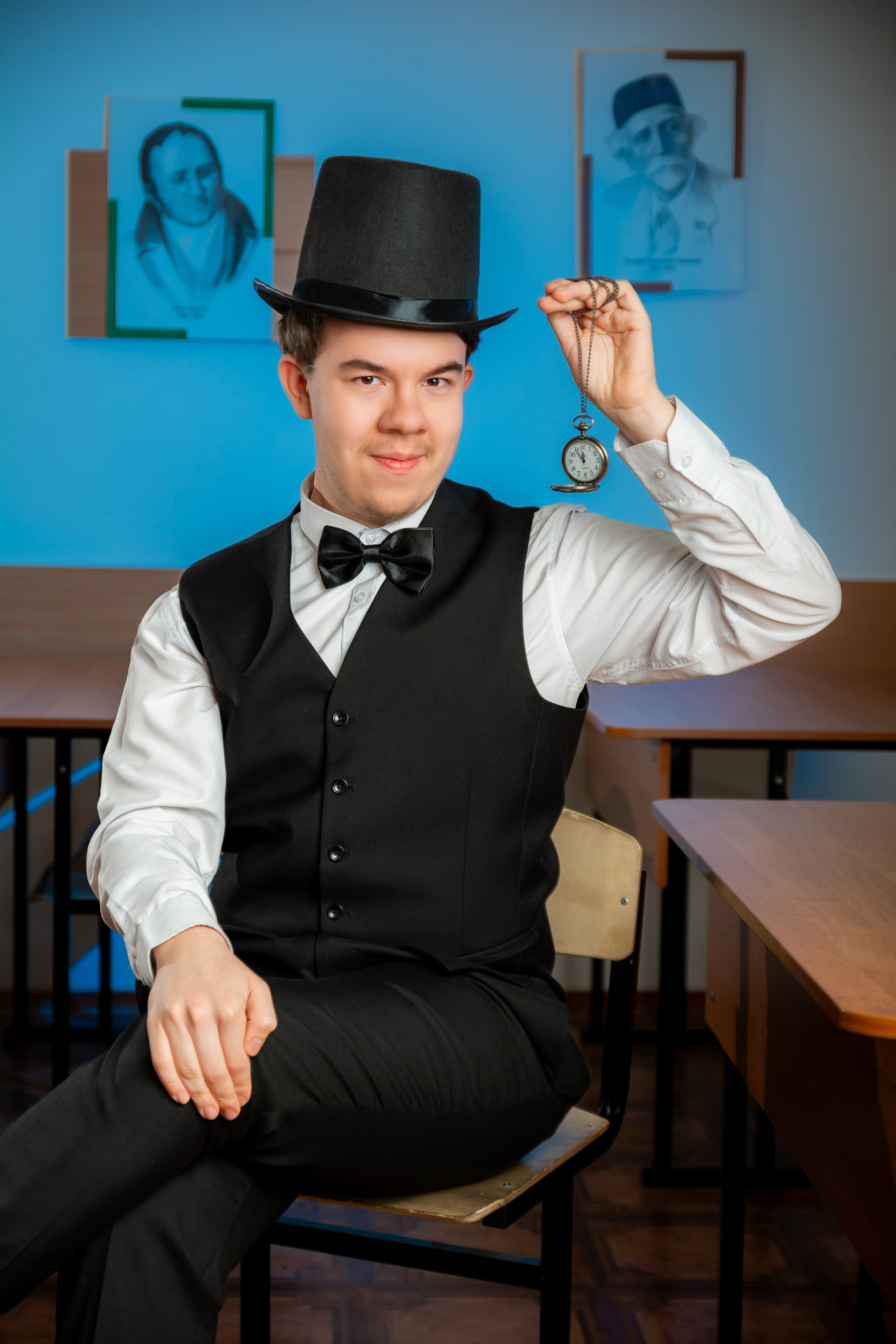 Выпускные альбомы Иваново / Роман Тихомиров