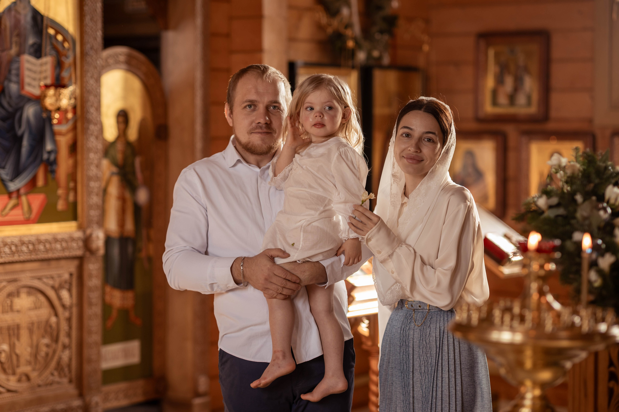 Крещение в Пантелеимоновском храме в городе Батайск. Олеся Семейская свадебный и семейный фотограф в Ростове-на-Дону