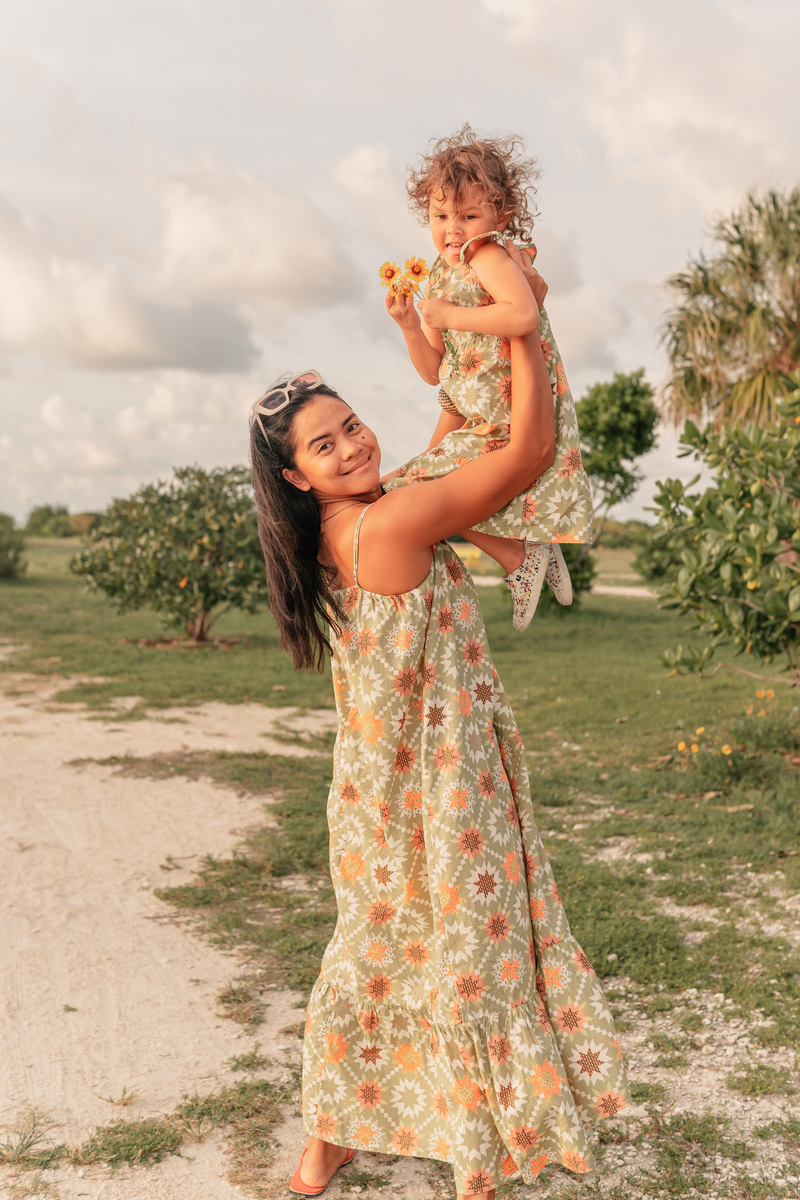 Kis and her daughter Kady. Gaukhar Baimagambet — Photographer and Videographer