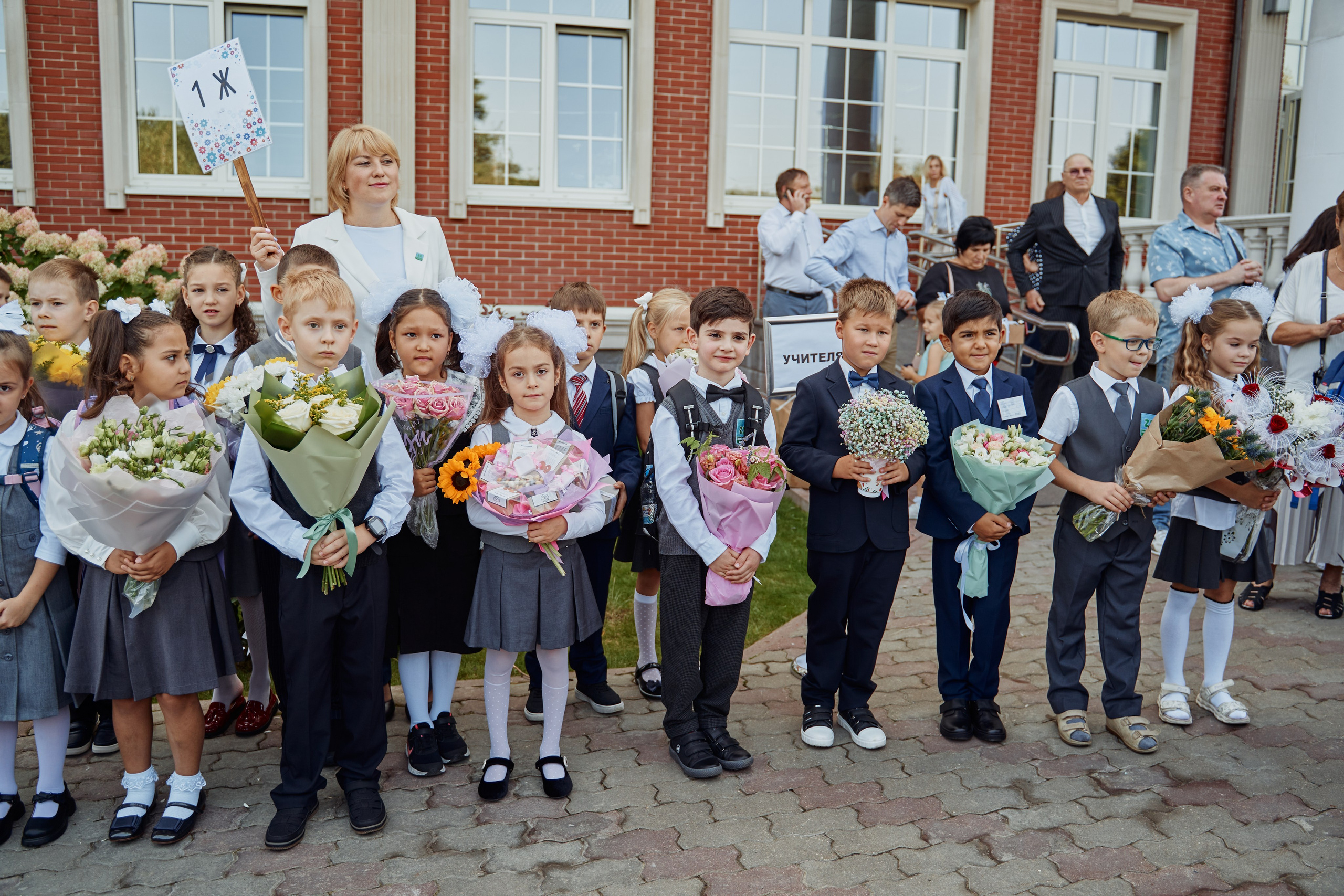 1 сентября 1Ж класс. Фотограф Москва Арина Клокова