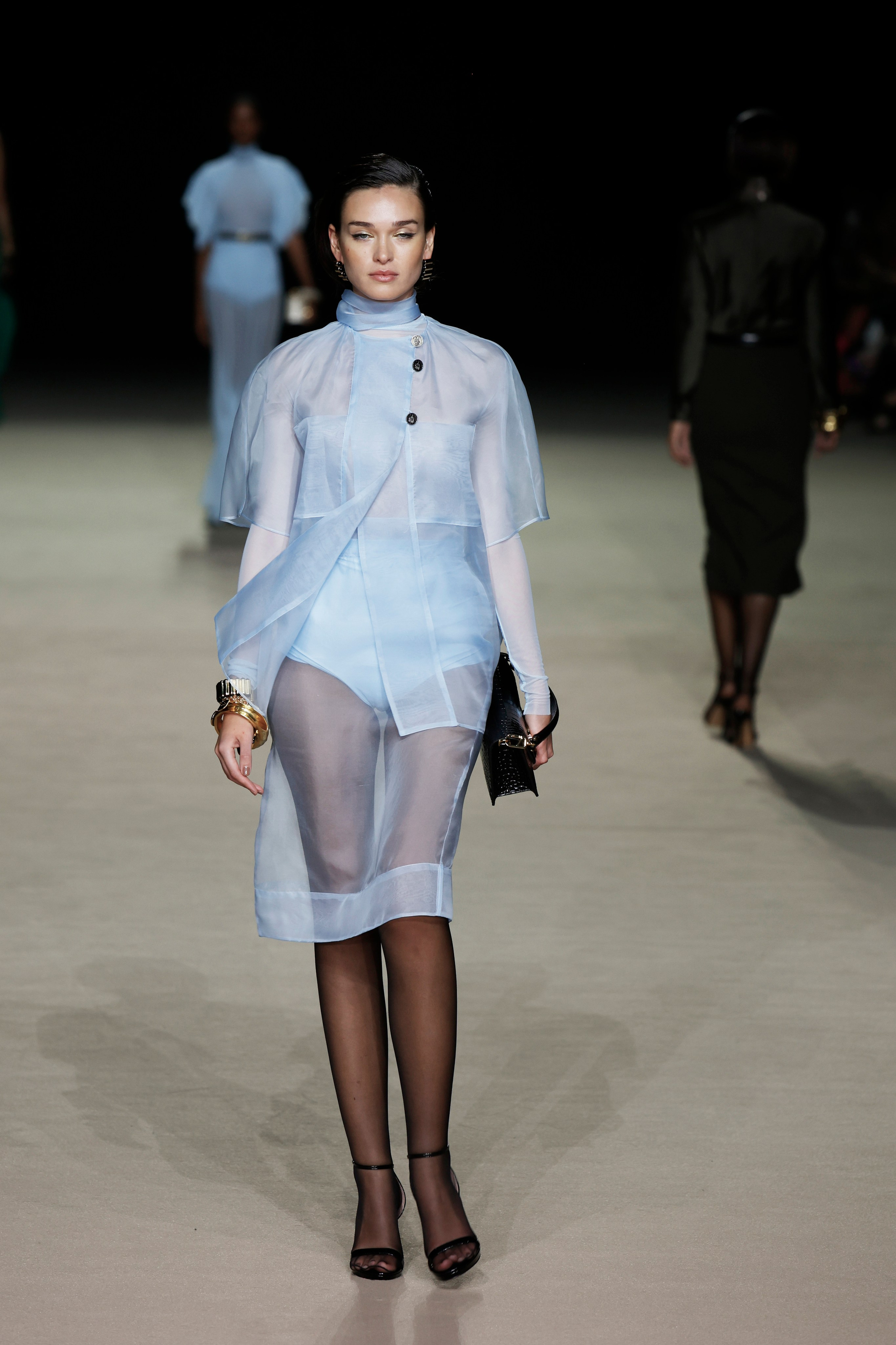 Carla Zampatti, AFW2024. Maria Poleshchuk, commercial photographer in Sydney