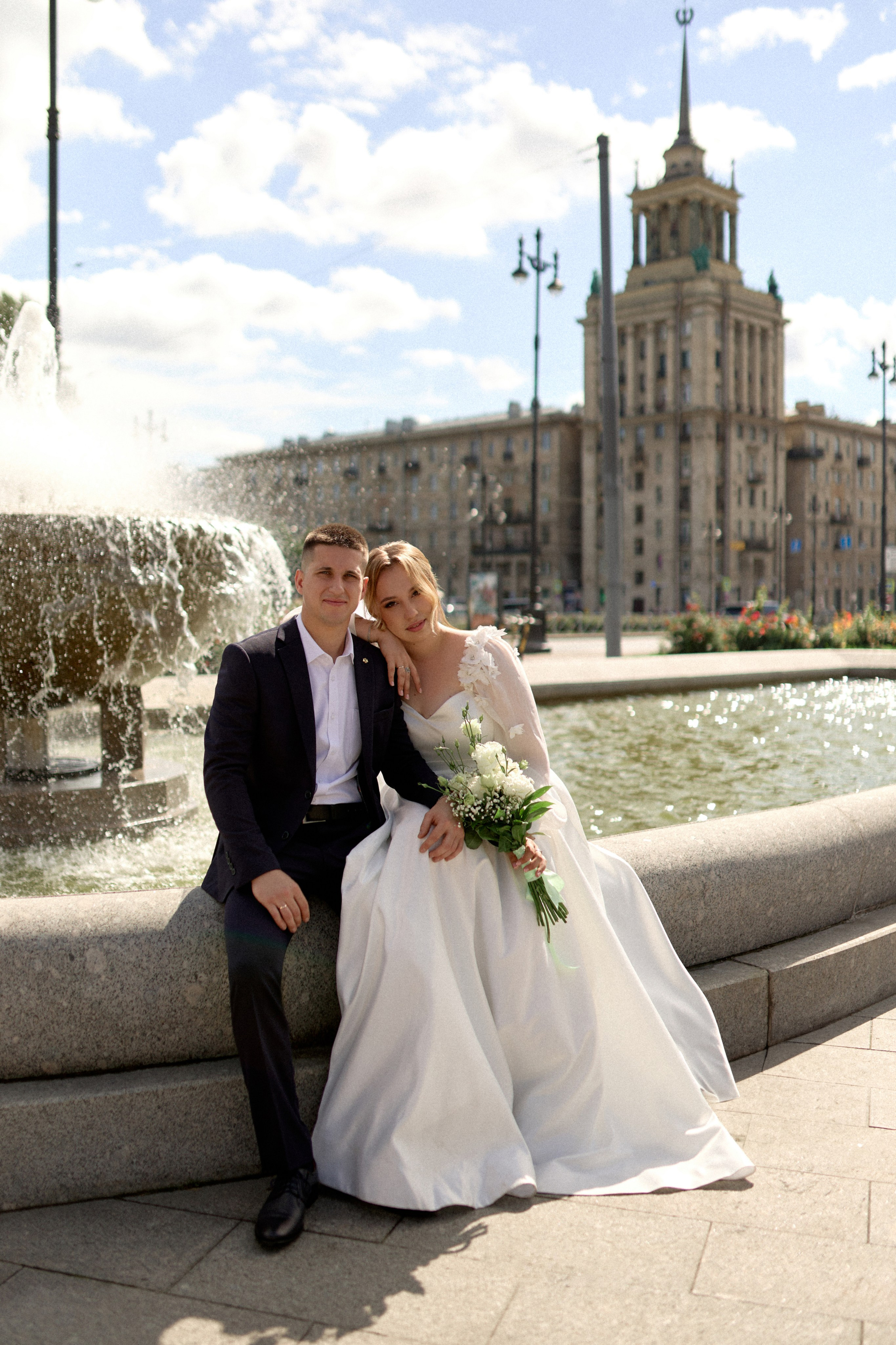 Свадебная Фотосессия в Парке Победы. Сестры Карабаза. Фотографы и ретушеры в Москве и Санкт-Петербурге