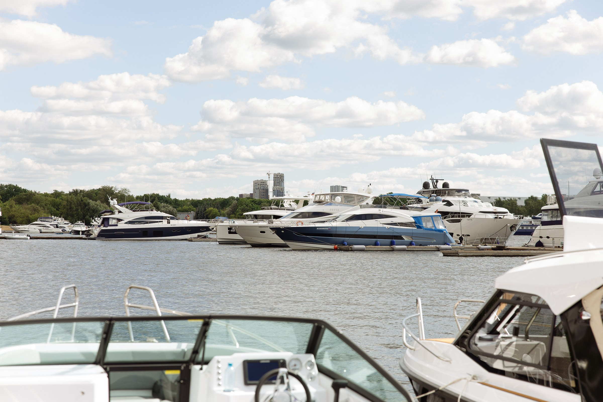 Выставка яхт и катеров. Ryal Yacht Club. Фотограф в Москве