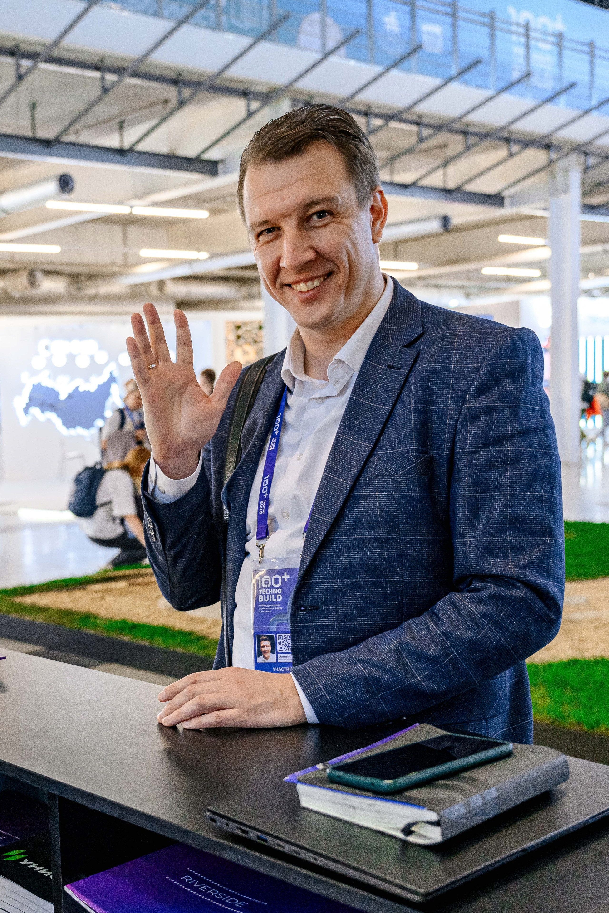 УНИСТРОЙ. Максим Комаров — Профессиональный фотограф