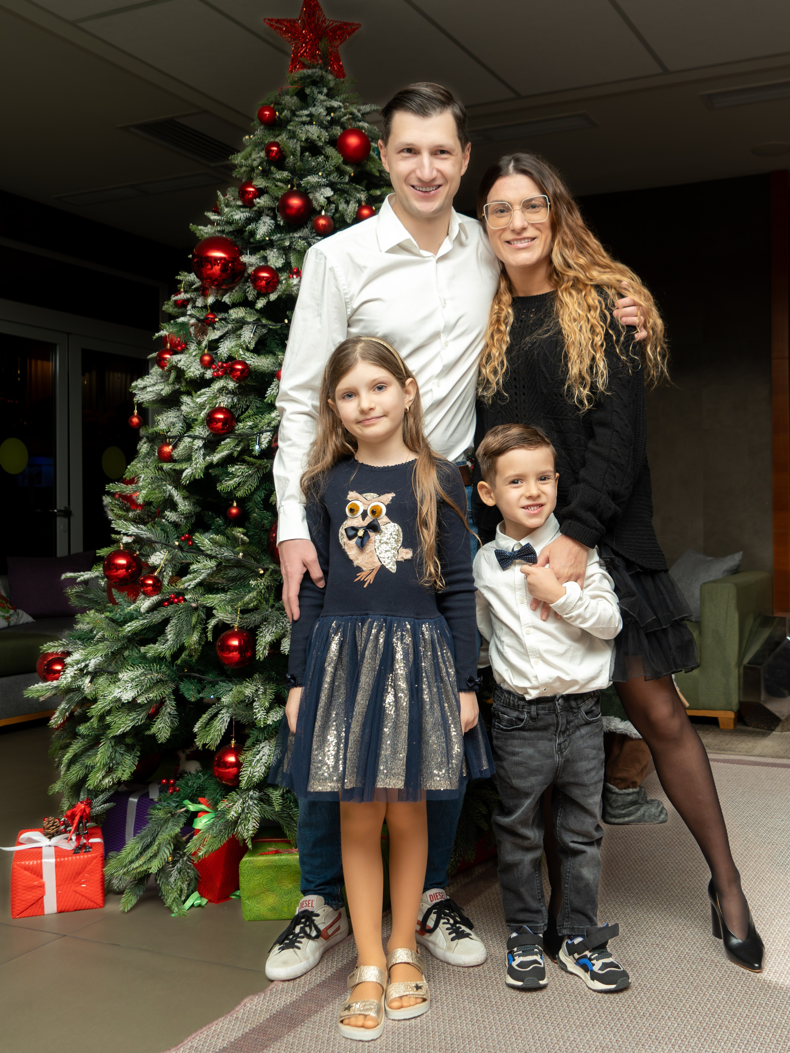 Новый год 2024 в ресторане Эрбелия. Репортажный фотограф в Красной Поляне и Сочи Павлюченко Екатерина