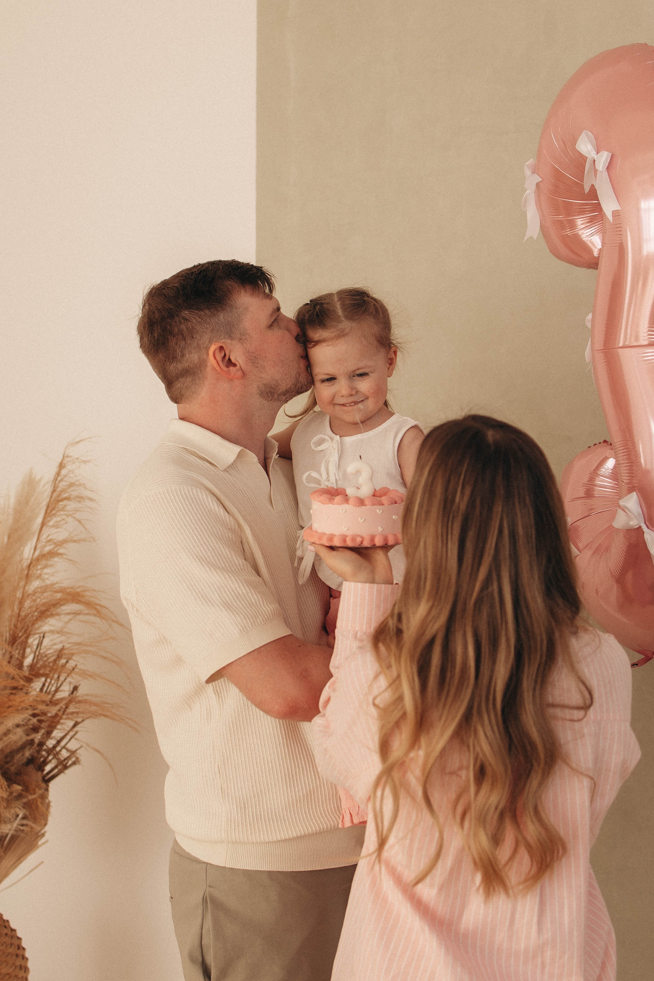 День рождения Алисы. Семейный фотограф Москва Наталия Осьмакова