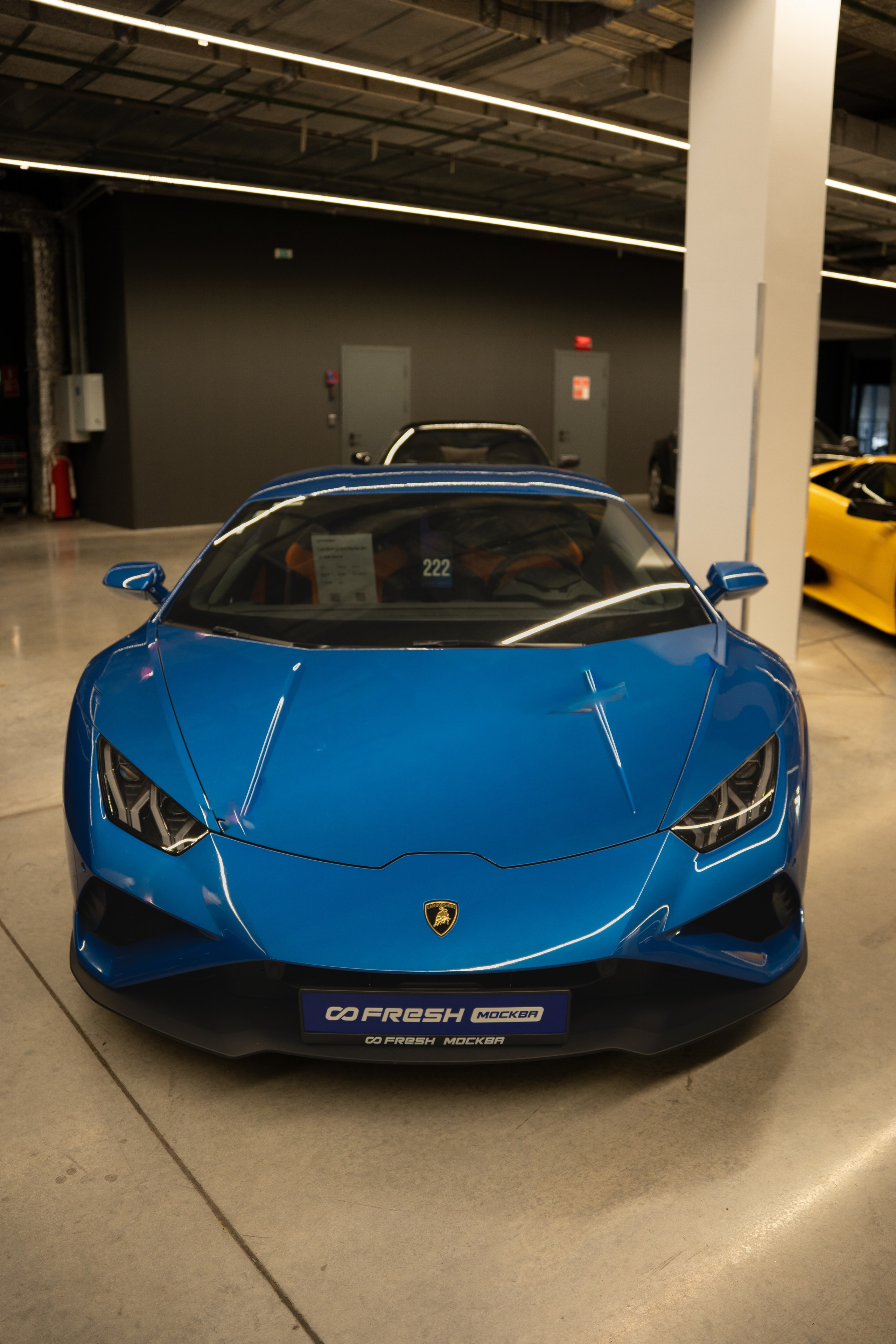 Москва, автосалон Freshauto. 42Studio