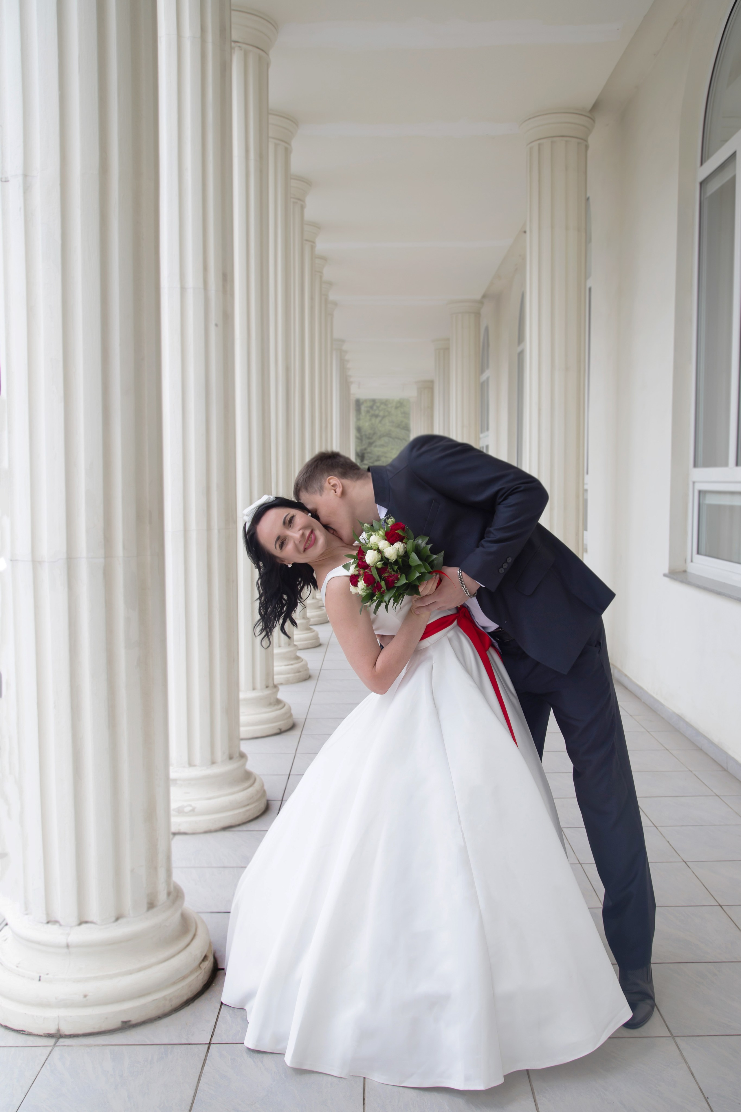 Свадебные фото. Фотограф Краснодара, фотограф в парке Галецкого.репортажный фотограф. детский фотограф, свадебный фотограф. профессиональный фотограф