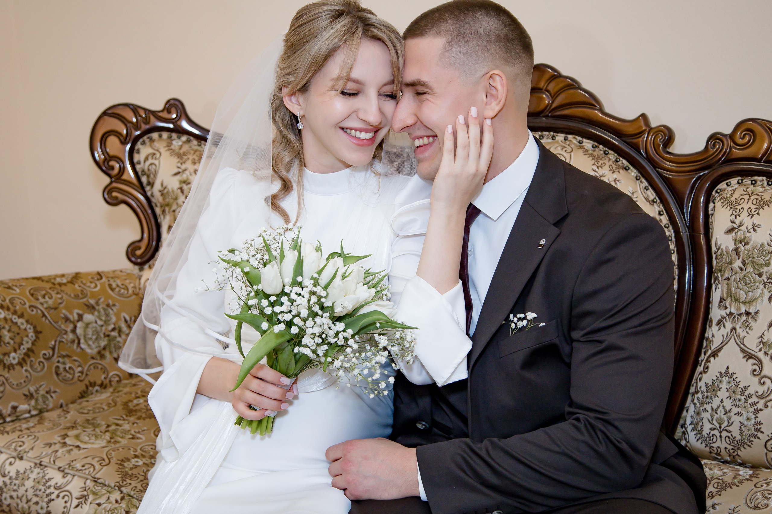 Свадебные фото. Фотограф Краснодара, фотограф в парке Галецкого.репортажный фотограф. детский фотограф, свадебный фотограф. профессиональный фотограф