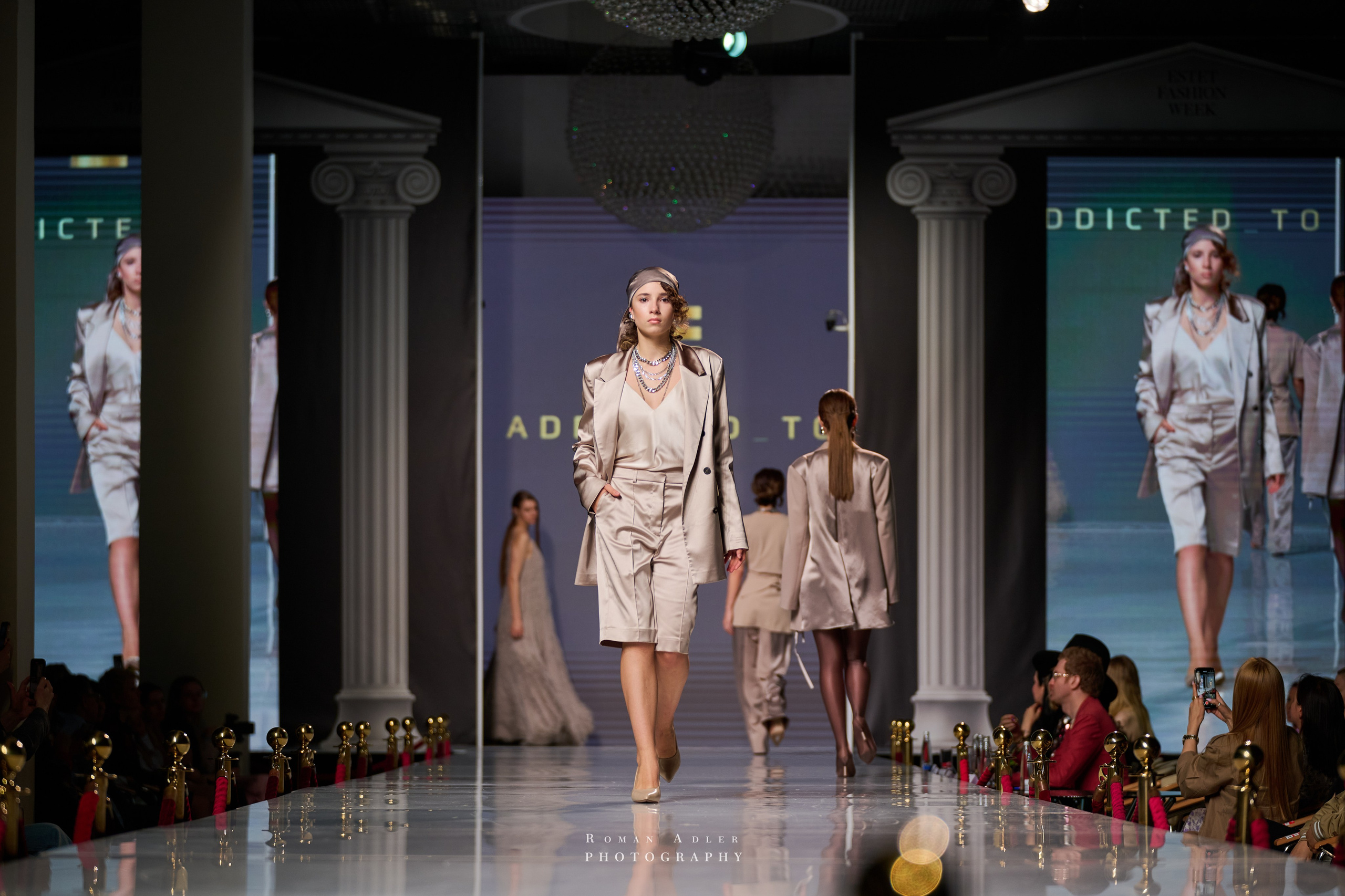 ESTET FASHION WEEK ВЕСНА — 2025. Фотограф Роман Адлер