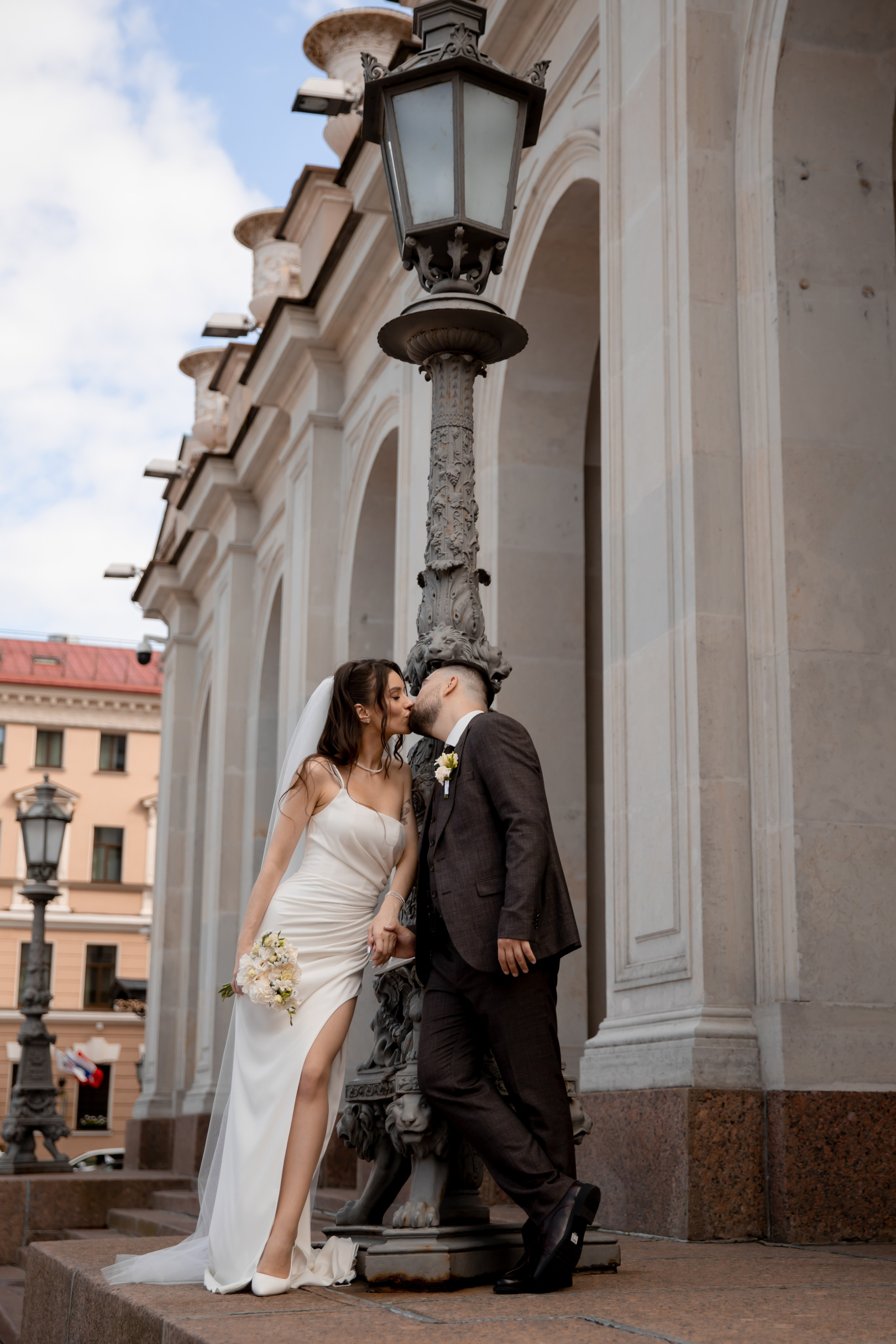 Анна и Александр / Прогулка + ЗАГС. Свадебный и семейный фотограф в Москве Диана Левченко