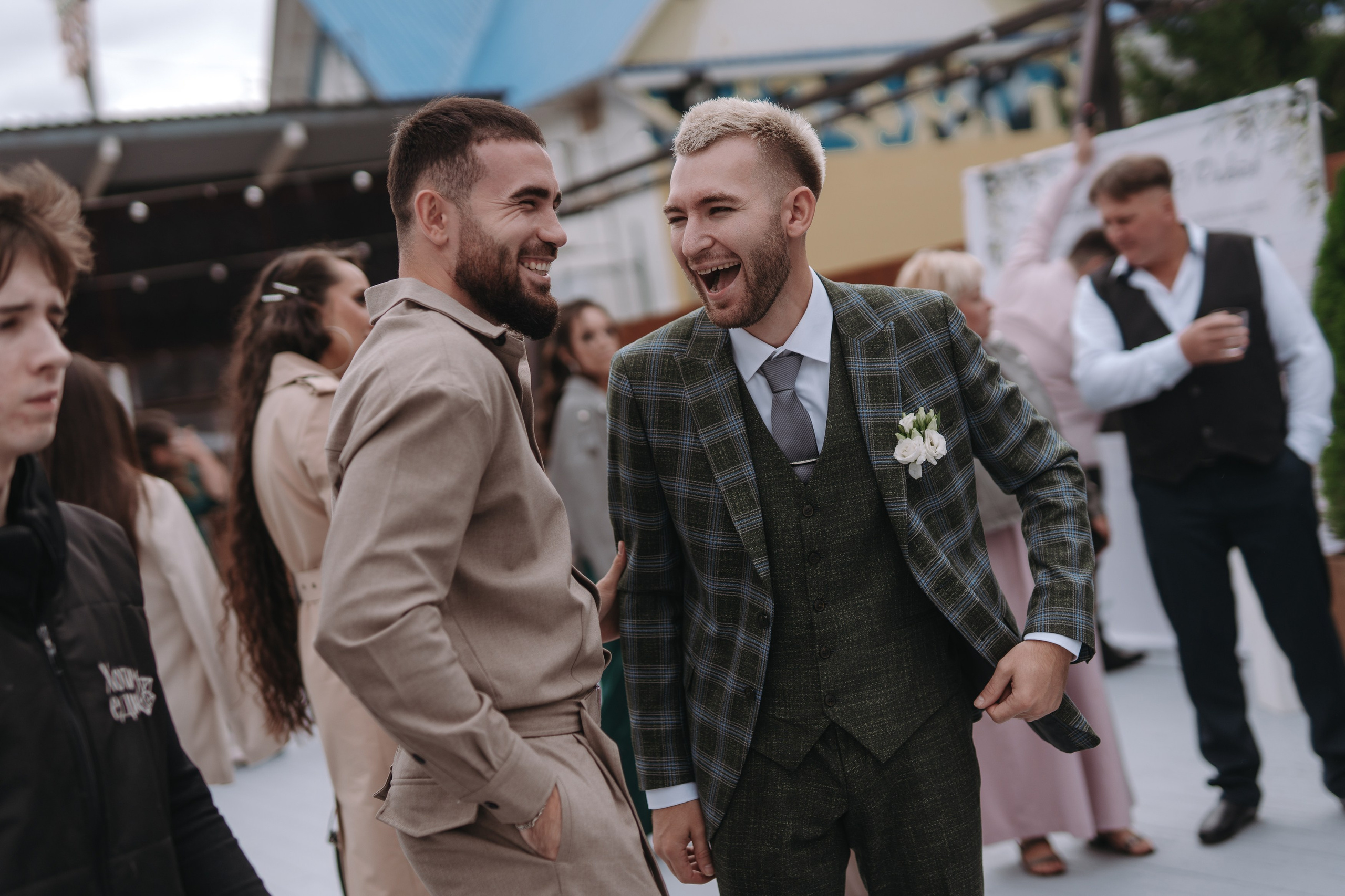 КАФЕ М5 / ХОТИМ ЕДИМ / БОГДАН НАСЫРОВ / ИЛЬНАР АХМАДУЛЛИН