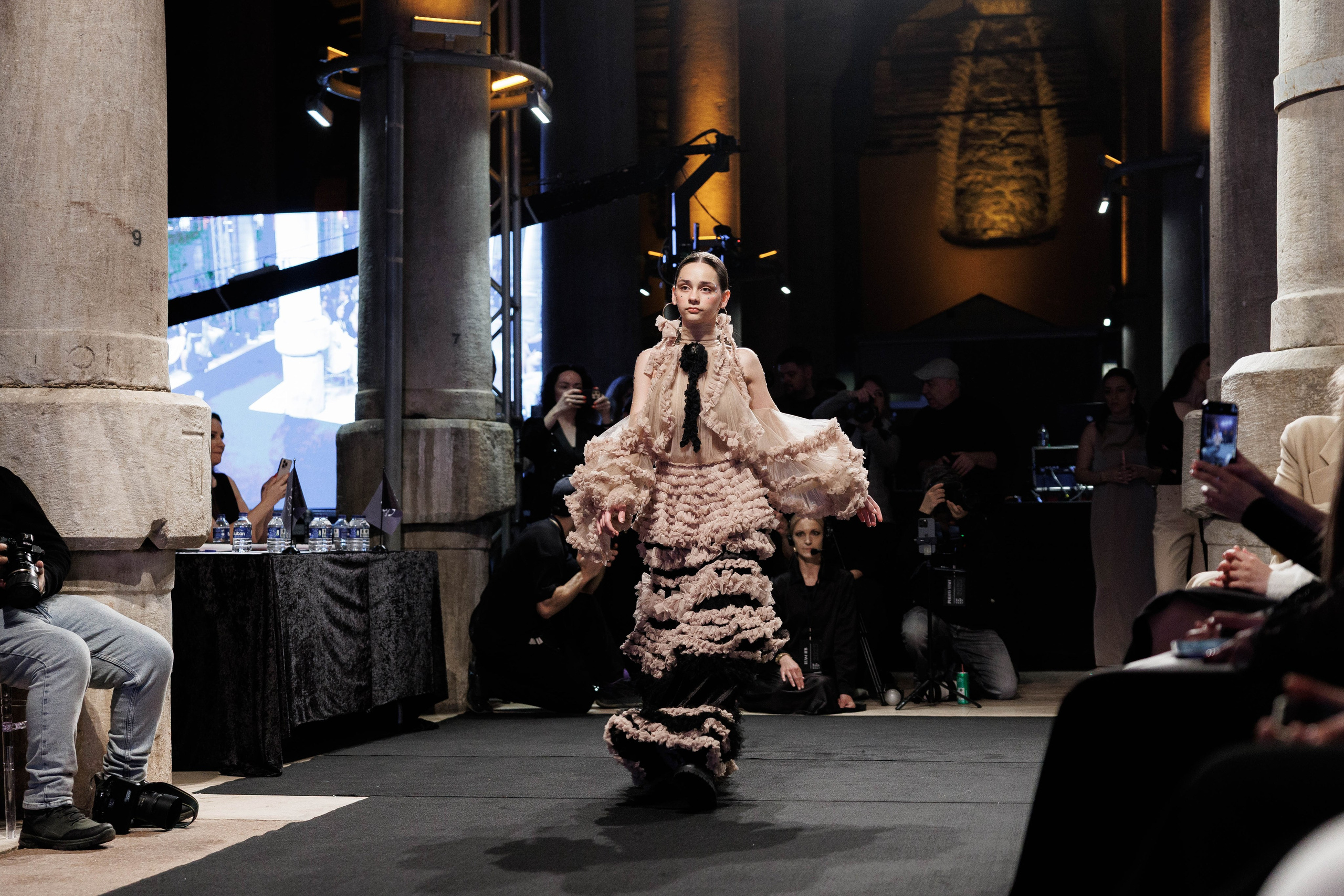 IFB-показ. About