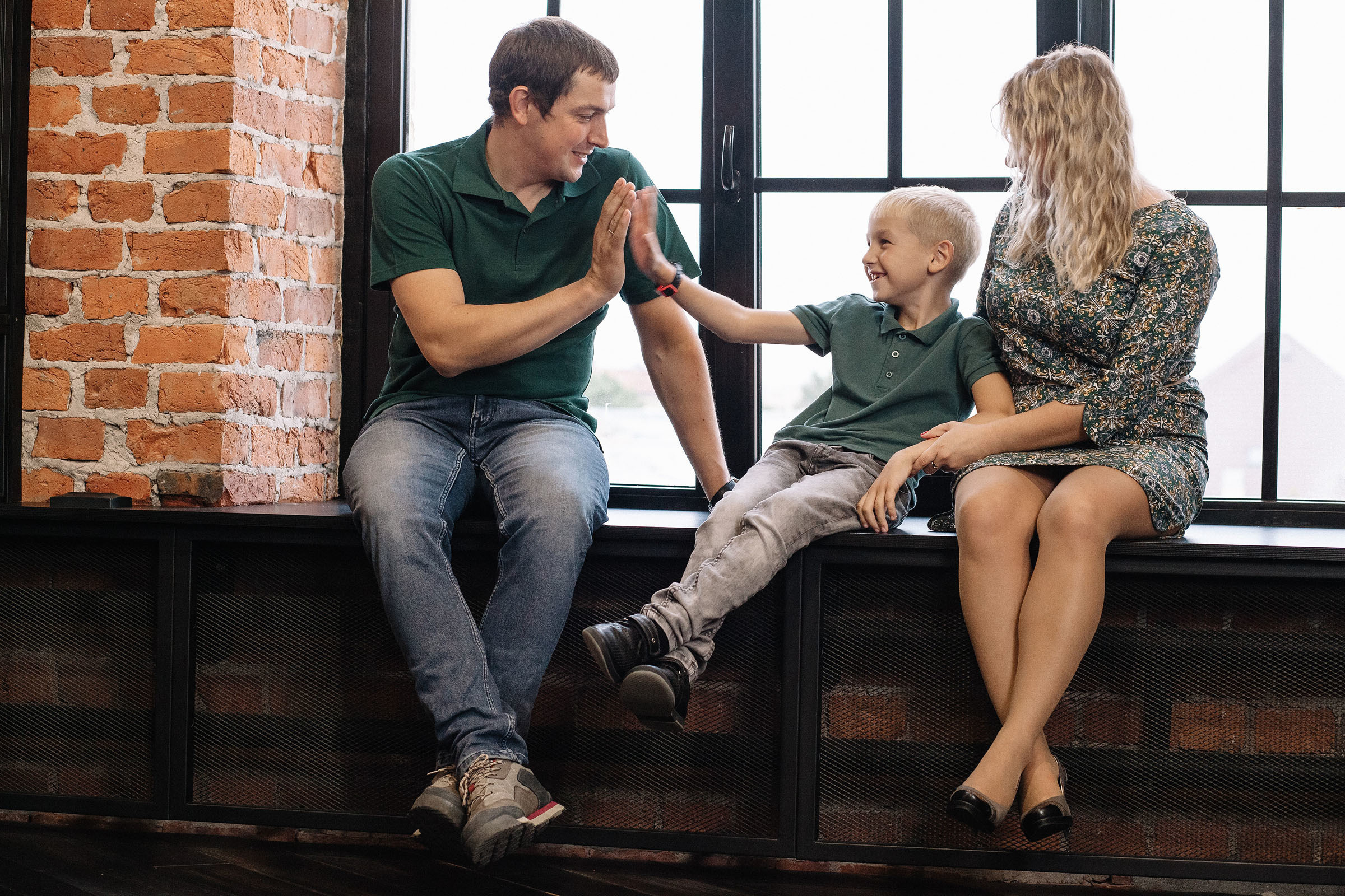 В фотостудии Веретено. Семейный и свадебный фотограф в Майкопе Михаил Мартиросян