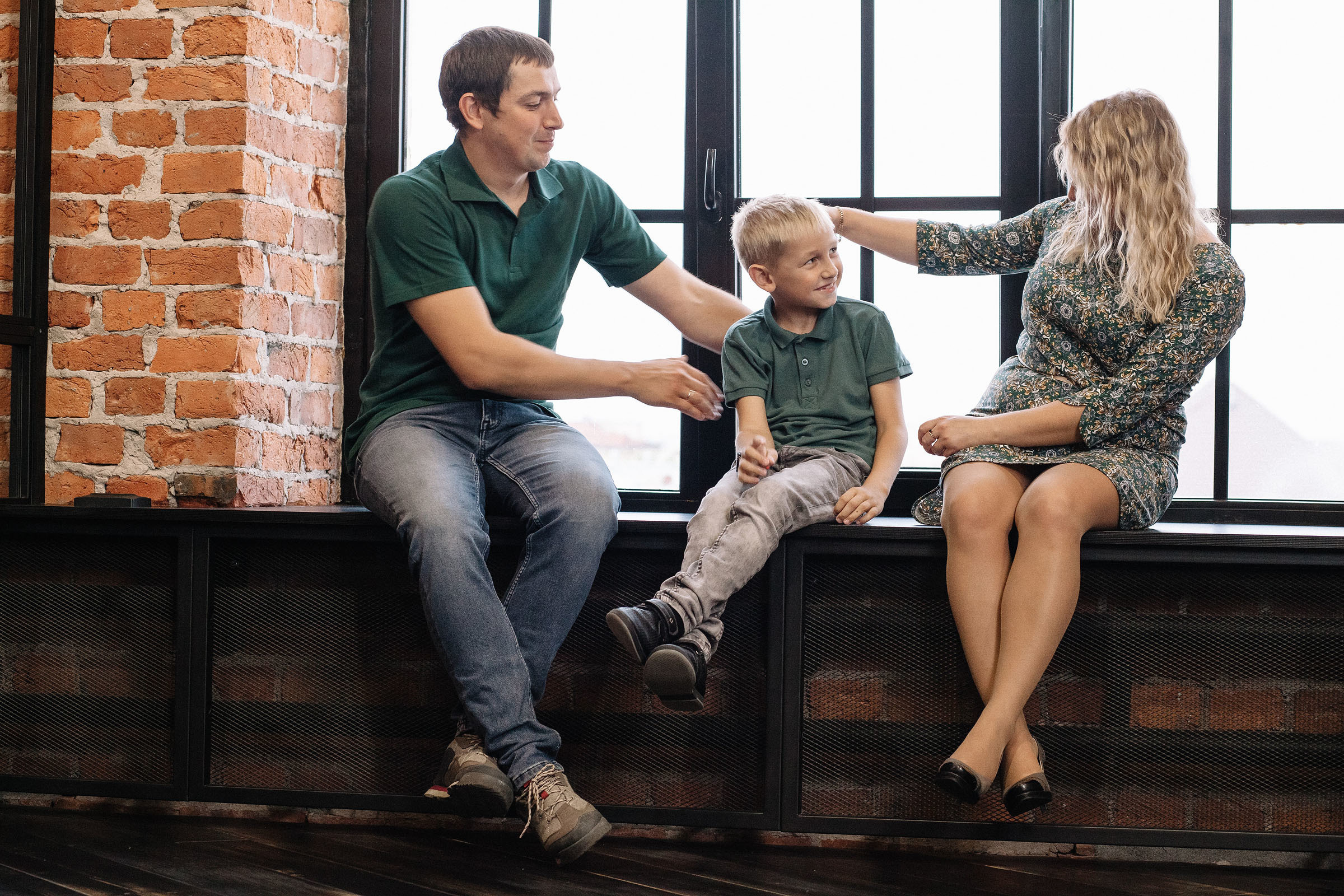 В фотостудии Веретено. Семейный и свадебный фотограф в Майкопе Михаил Мартиросян