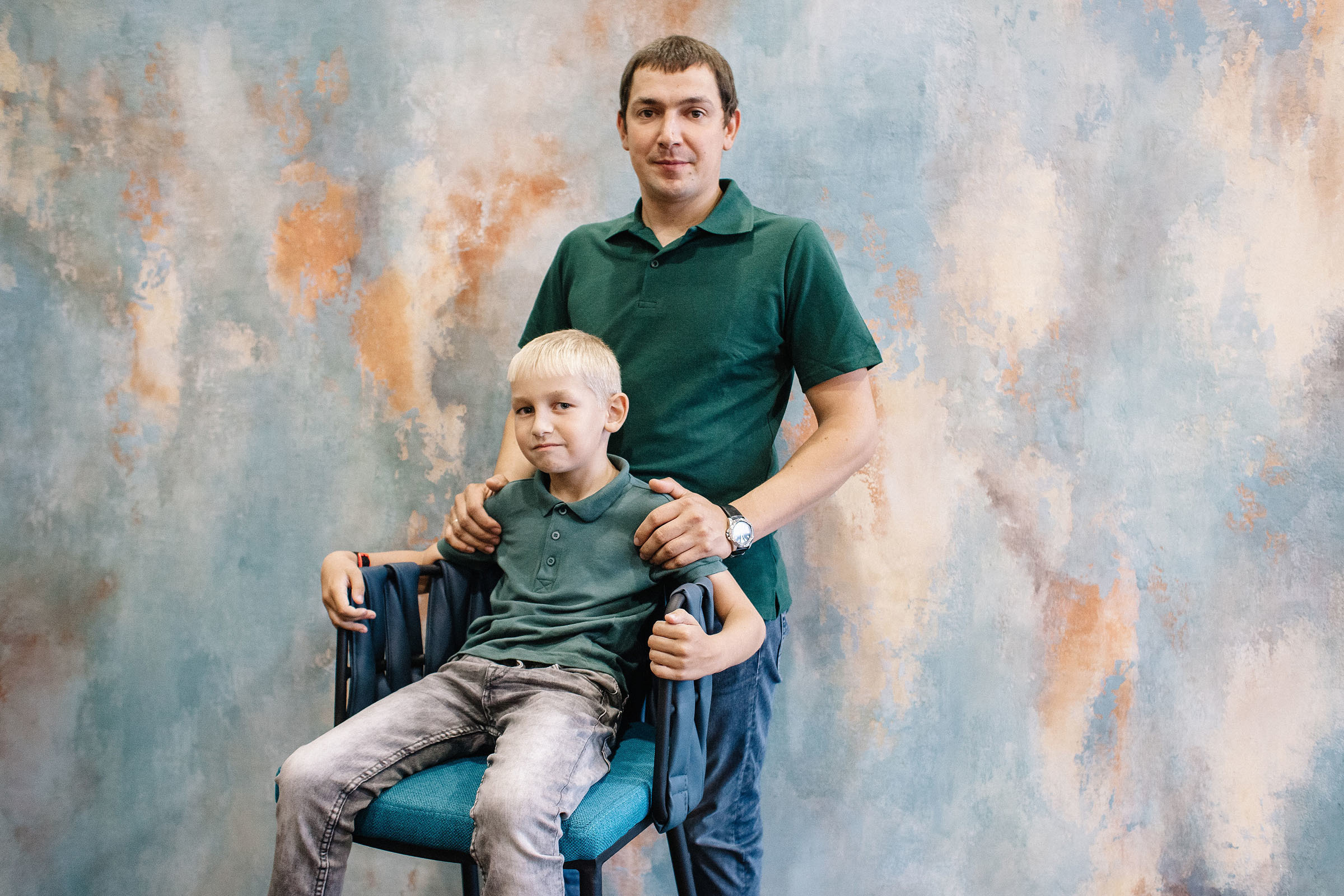 В фотостудии Веретено. Семейный и свадебный фотограф в Майкопе Михаил Мартиросян