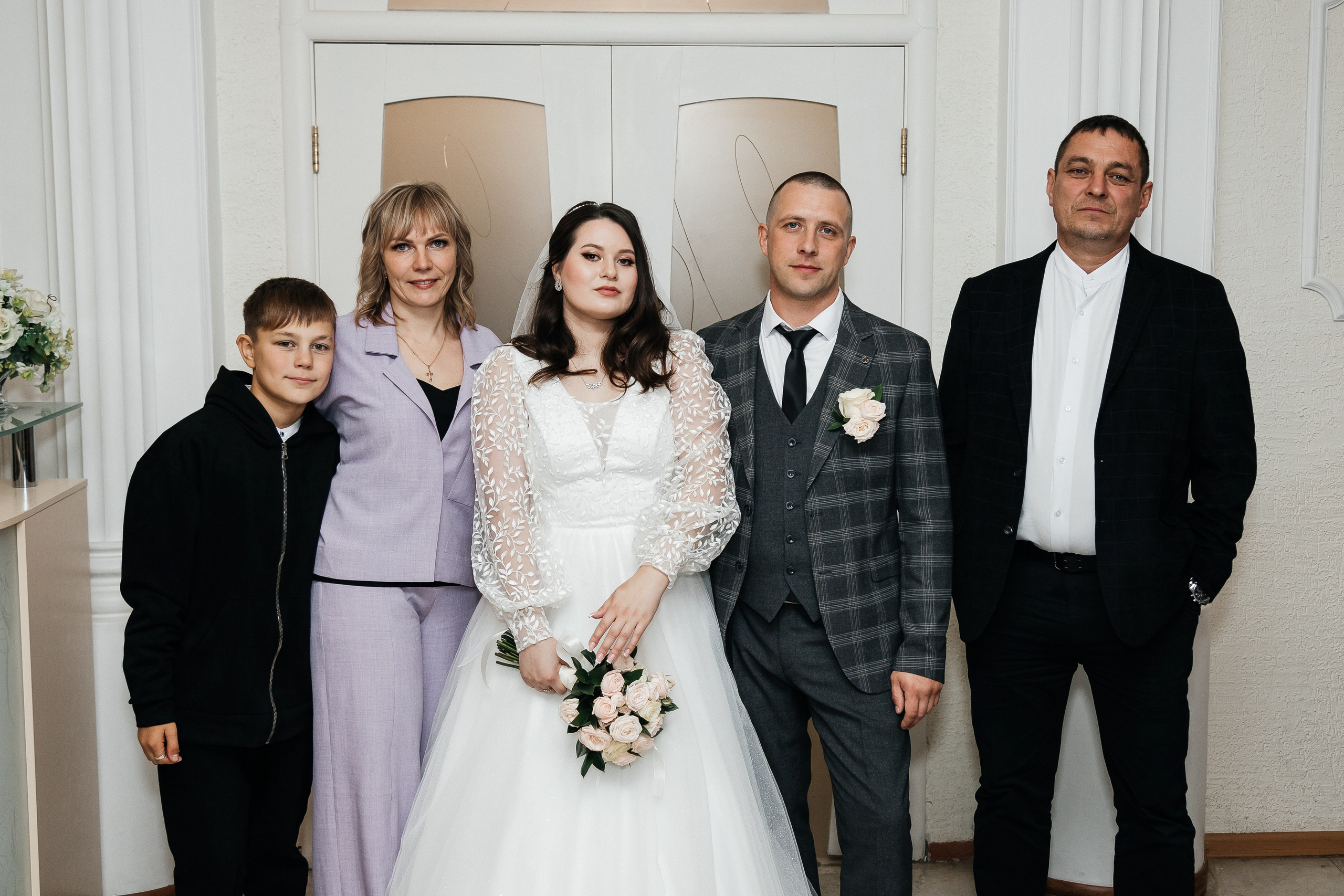 Максим и Нина/2024. Свадебный и семейный фотограф в Екатеринбурге