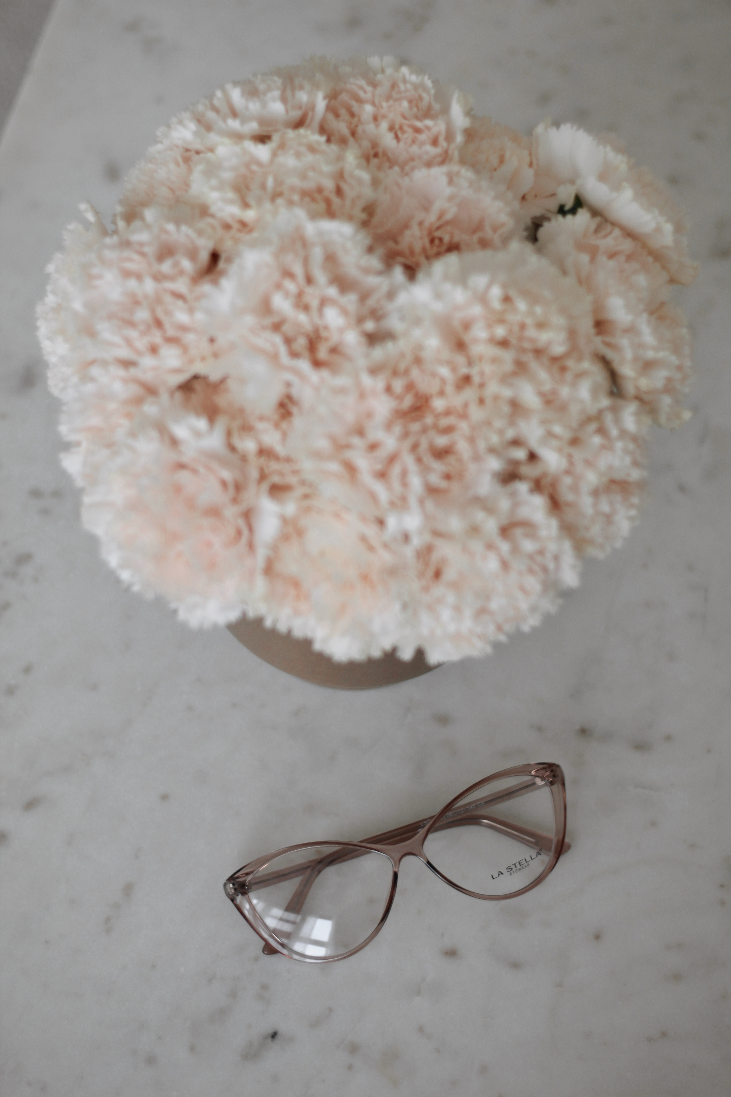 Главная. Оптика для всей семьи Оптик Сторис в Москве