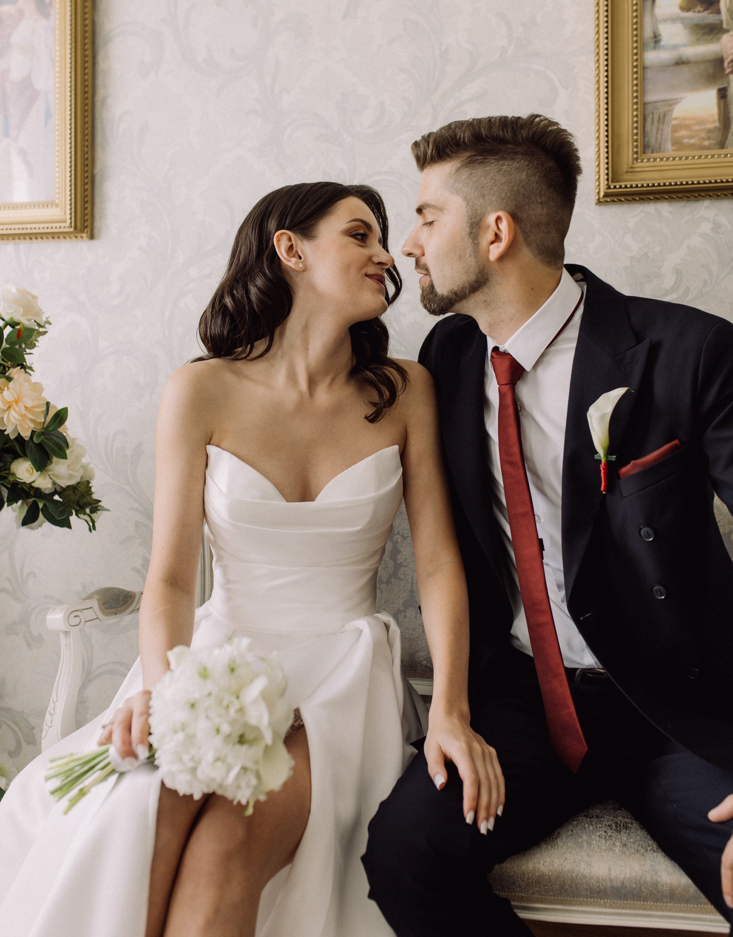 Прогулки во время свадебного банкета. Happiness is in the moments