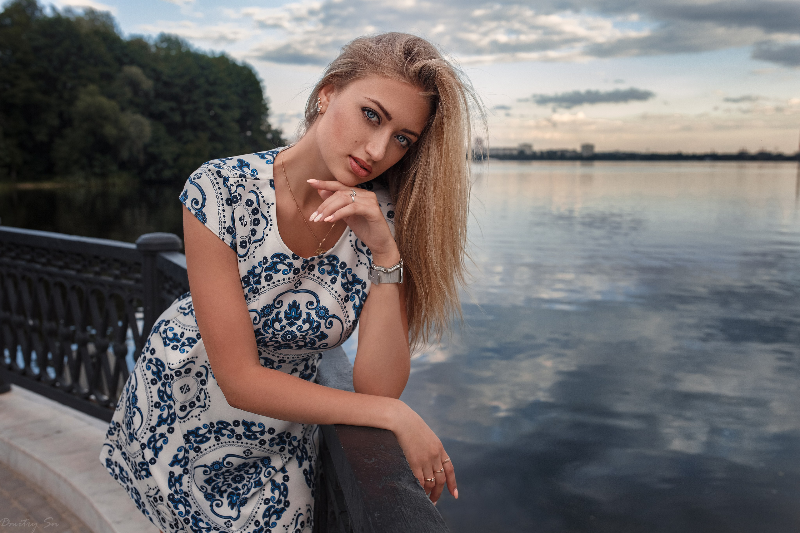 Фотопрогулка на катере с Елизаветой в формате для «себя»