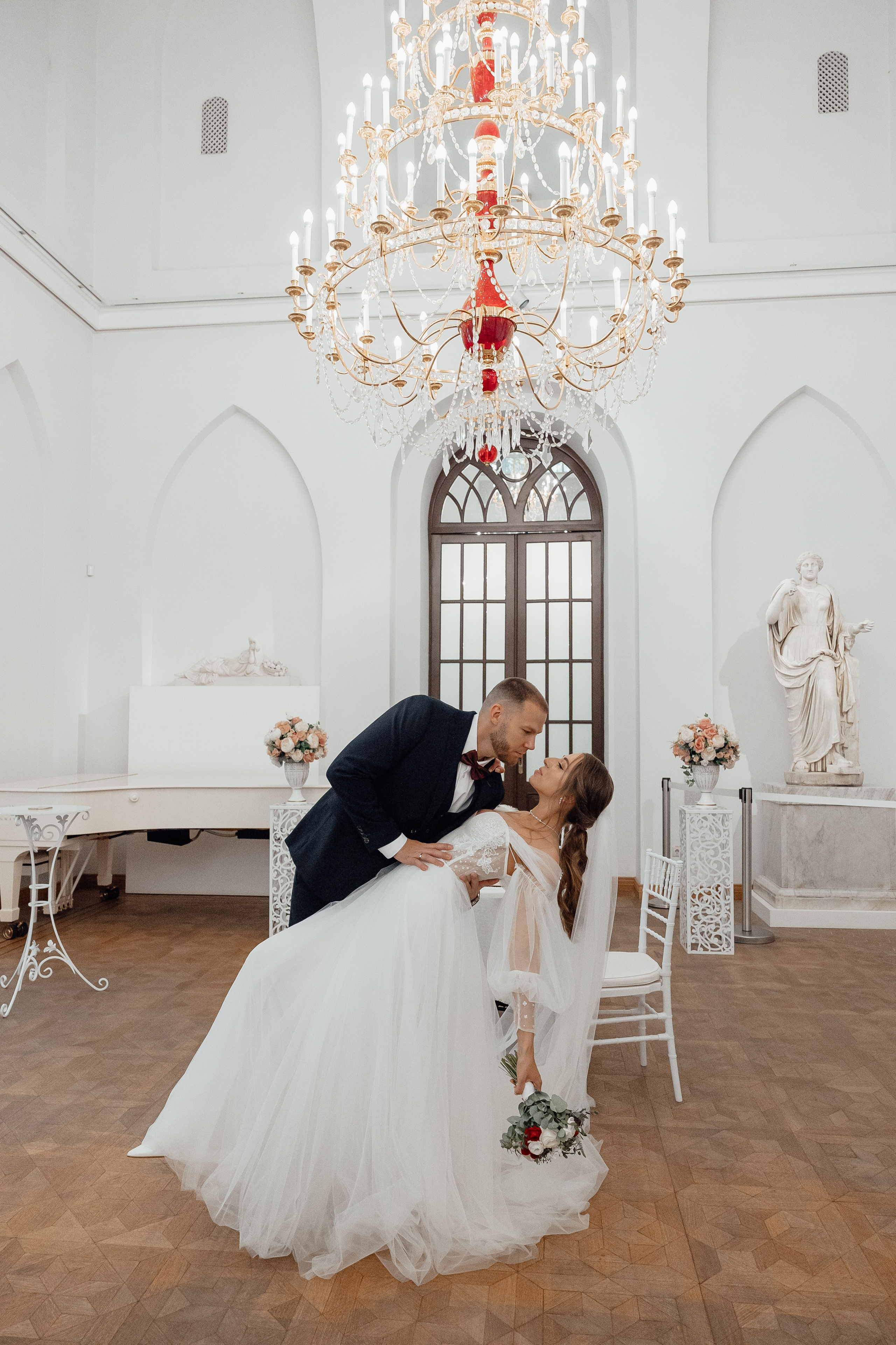 свадебная фотосессия в в оперном доме царицыно