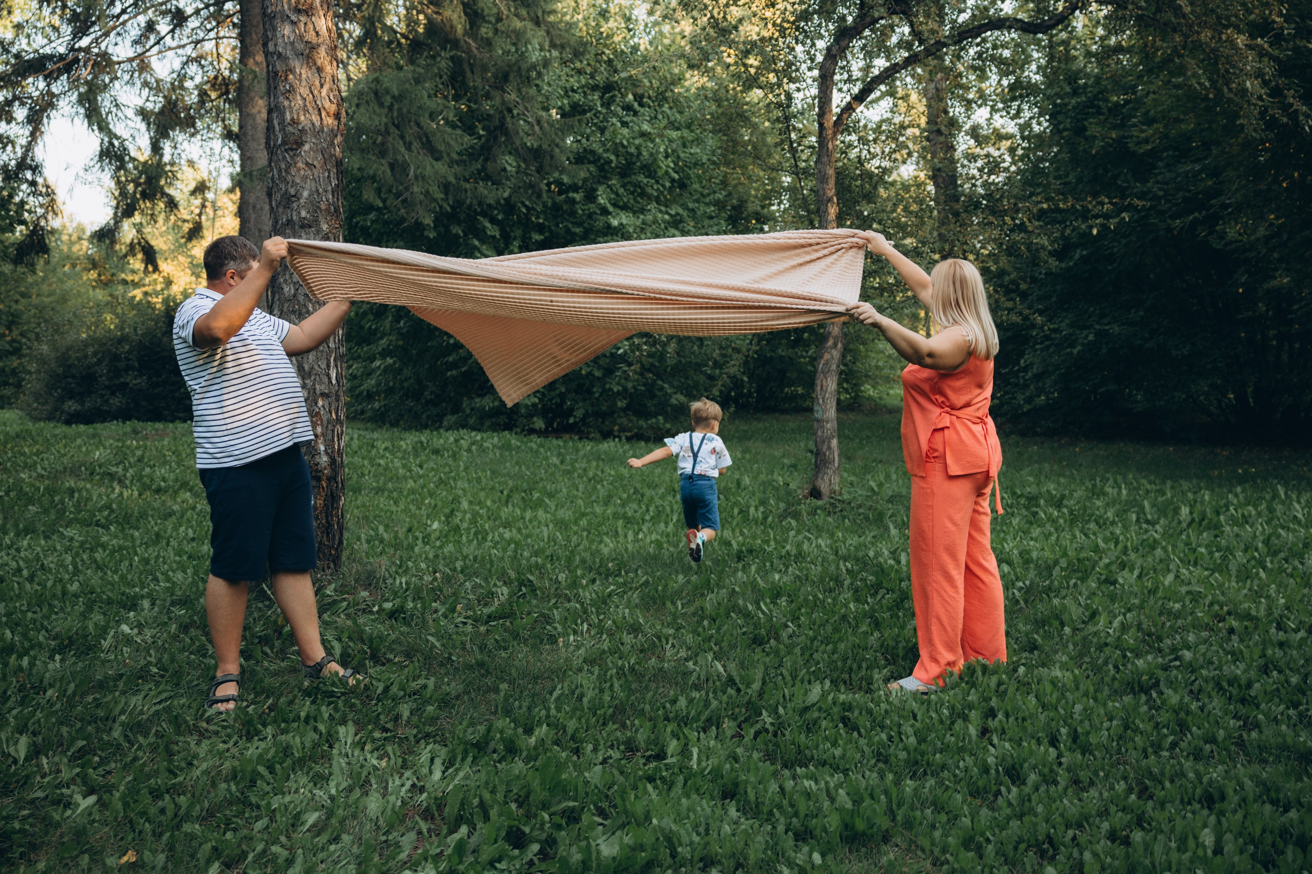 В ЦПКиО. Свадебный, семейный фотограф в Иркутске Светлана Макаричева