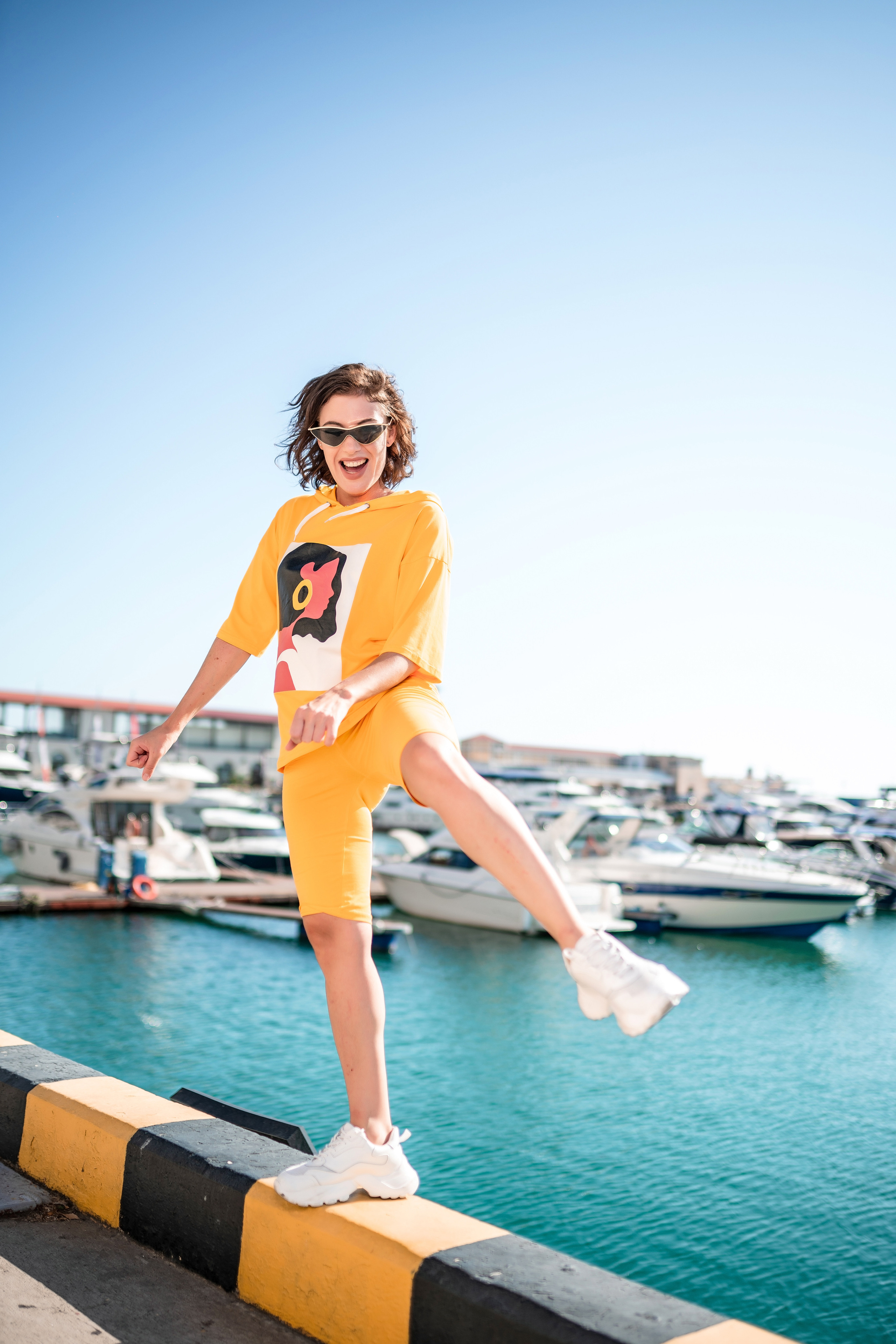 Сьемка модели морпорт Сочи. Фотограф Сочи