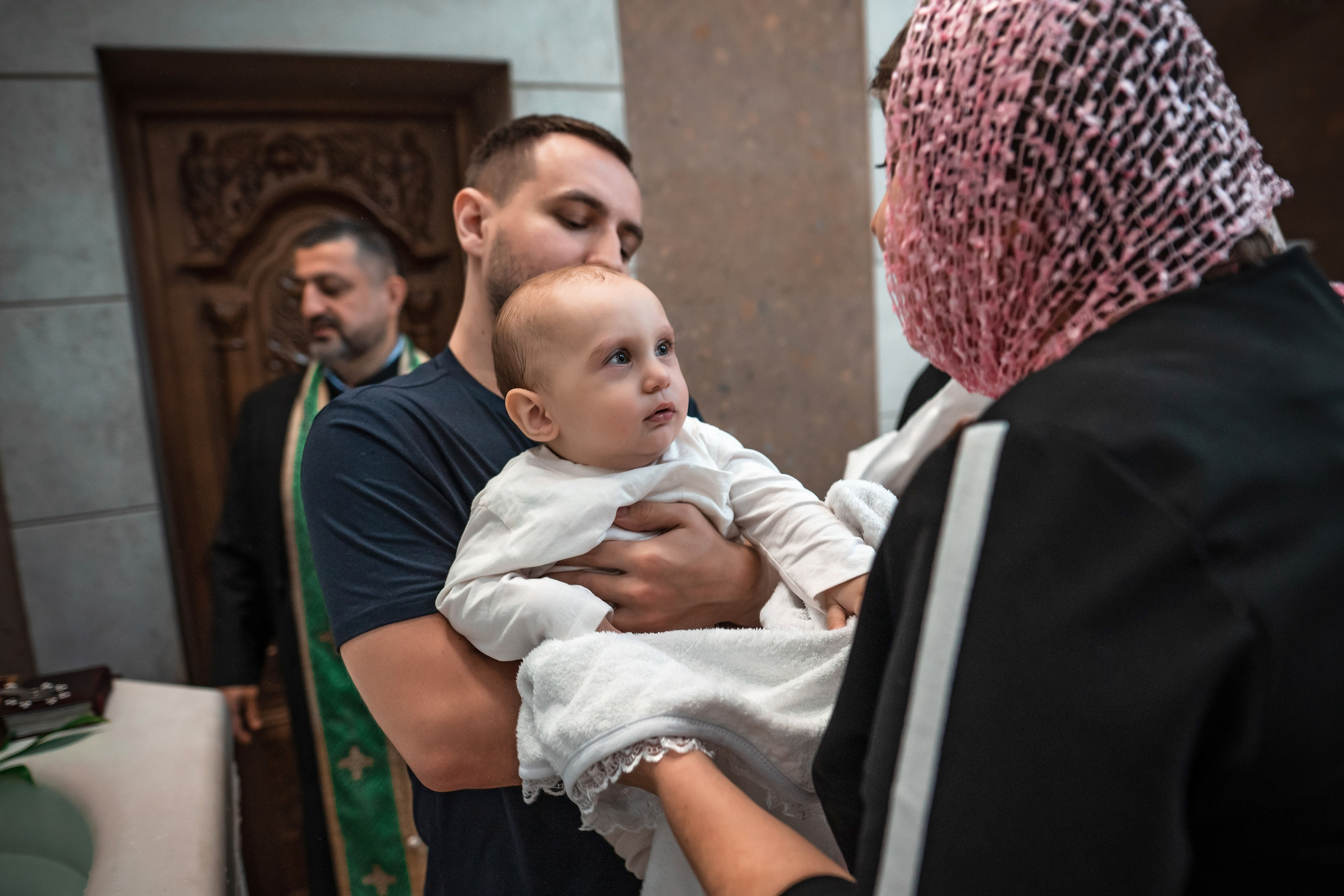 Фотограф Красная поляна крещение. Фотограф Сочи