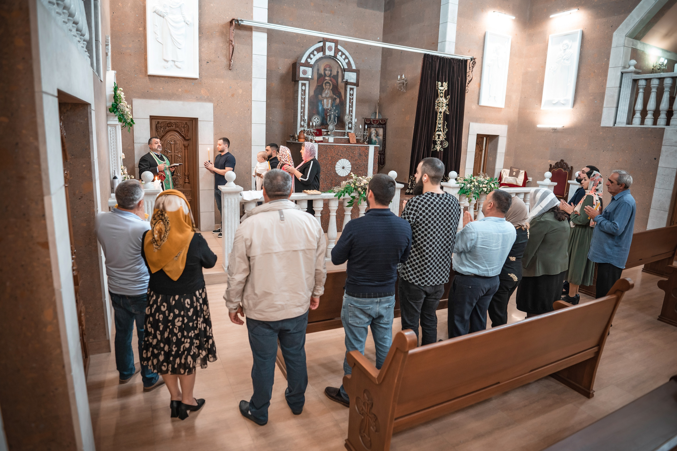 Фотограф Красная поляна крещение. Фотограф Сочи