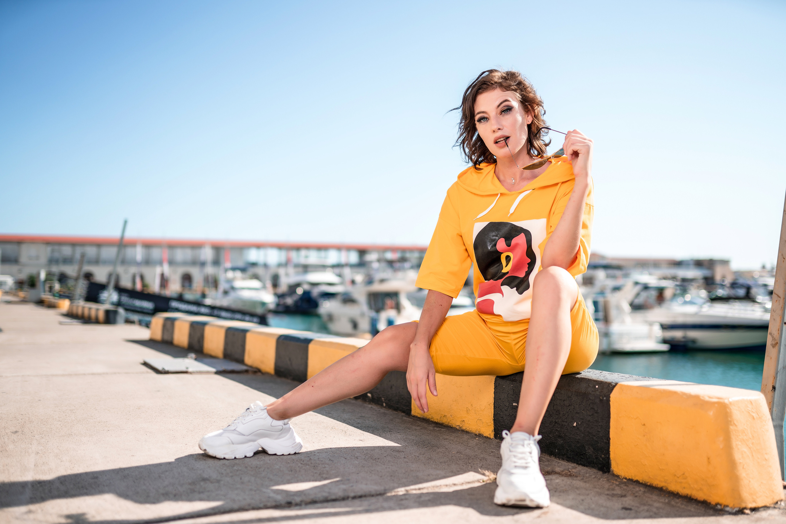 Сьемка модели морпорт Сочи. Фотограф Сочи