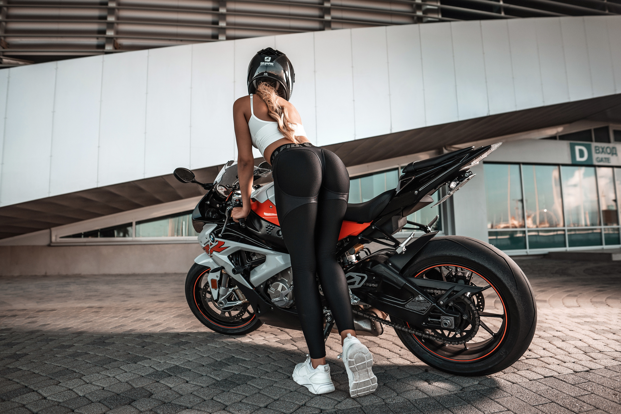 Фотосессия с мотоциклом Адлер. Фотограф Сочи