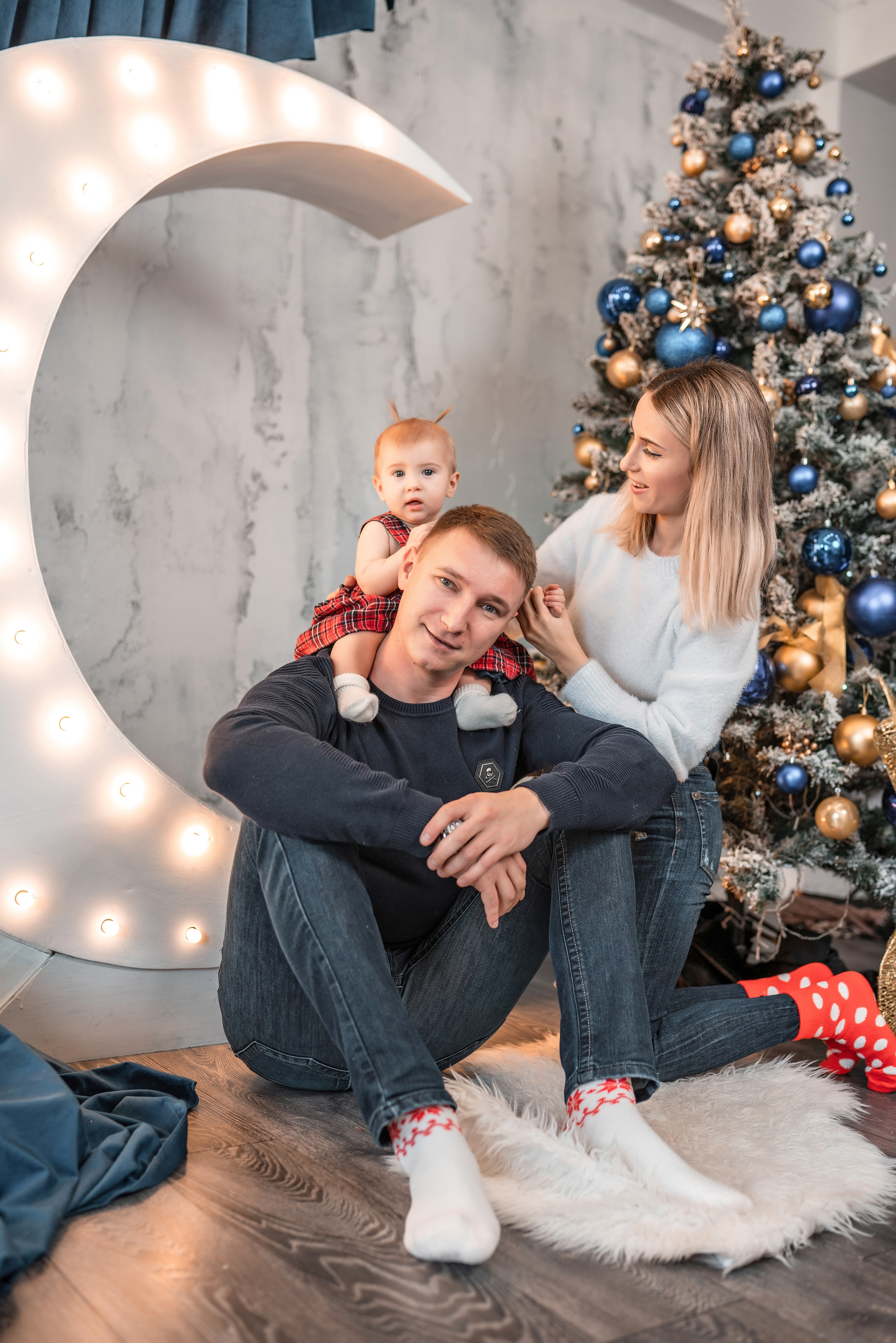 Семейная фотосессия в студии Сочи. Фотограф Сочи