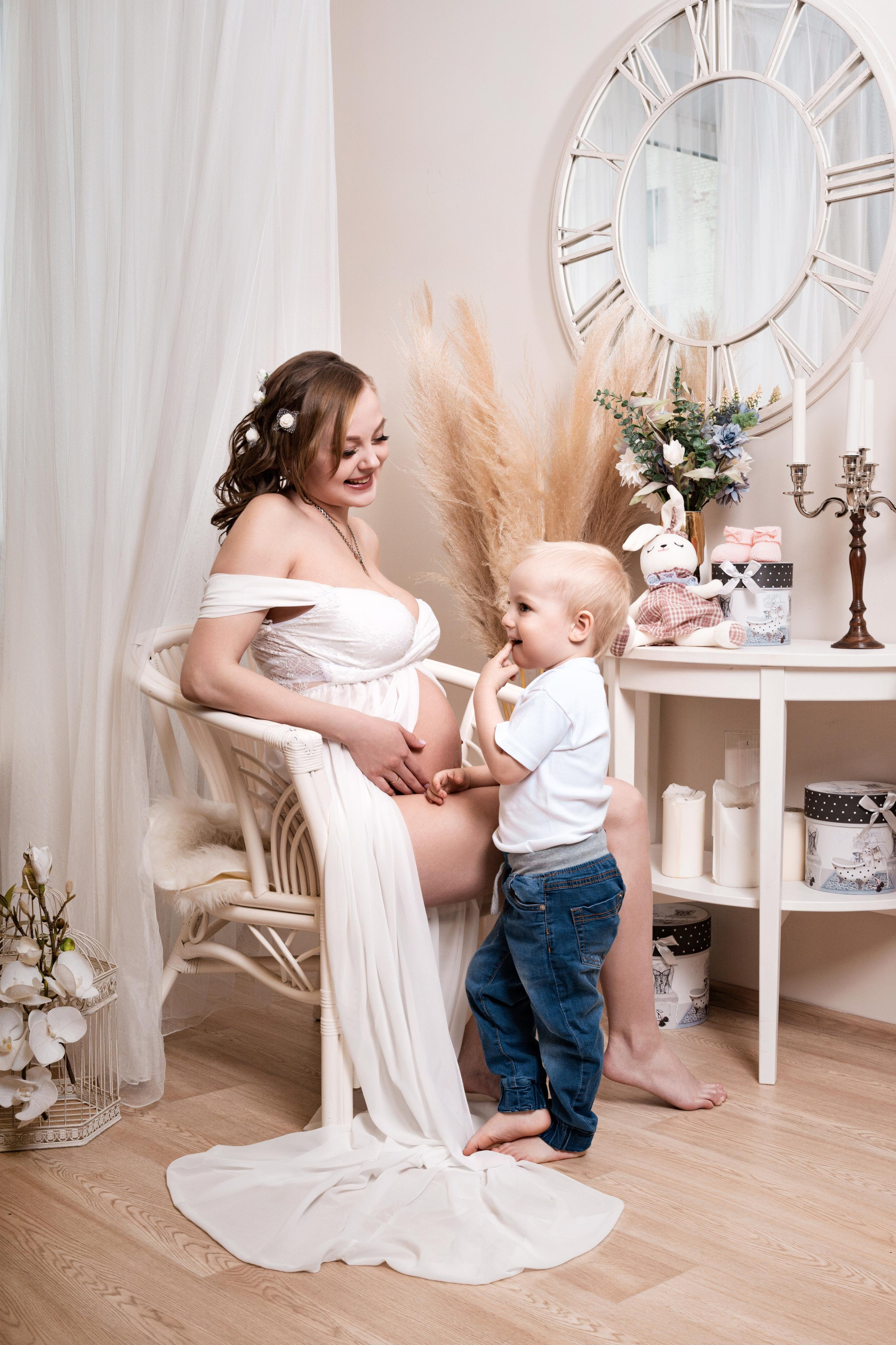 Беременность в интерьере. Фотограф в Норильске и Кайеркане
