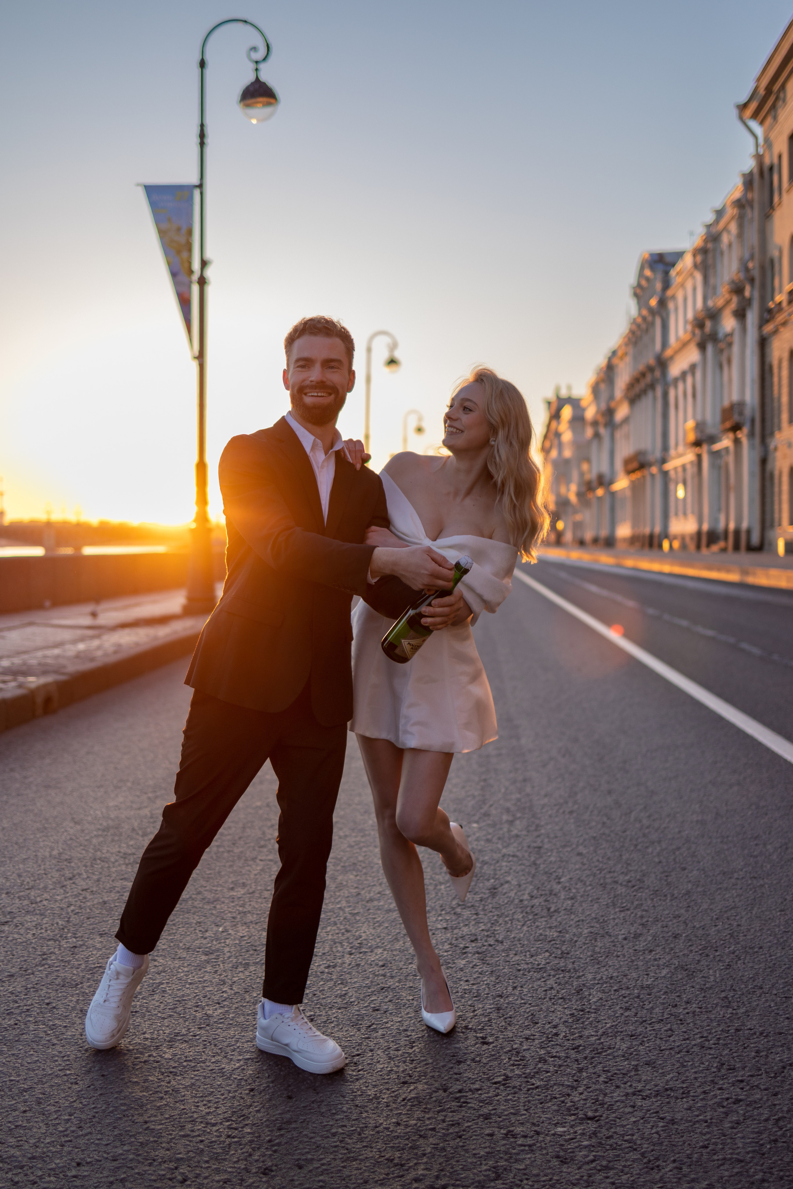 Белое платье, белая фата, белые ночи…. Репортажный и студийный фотограф в Москве — Софи