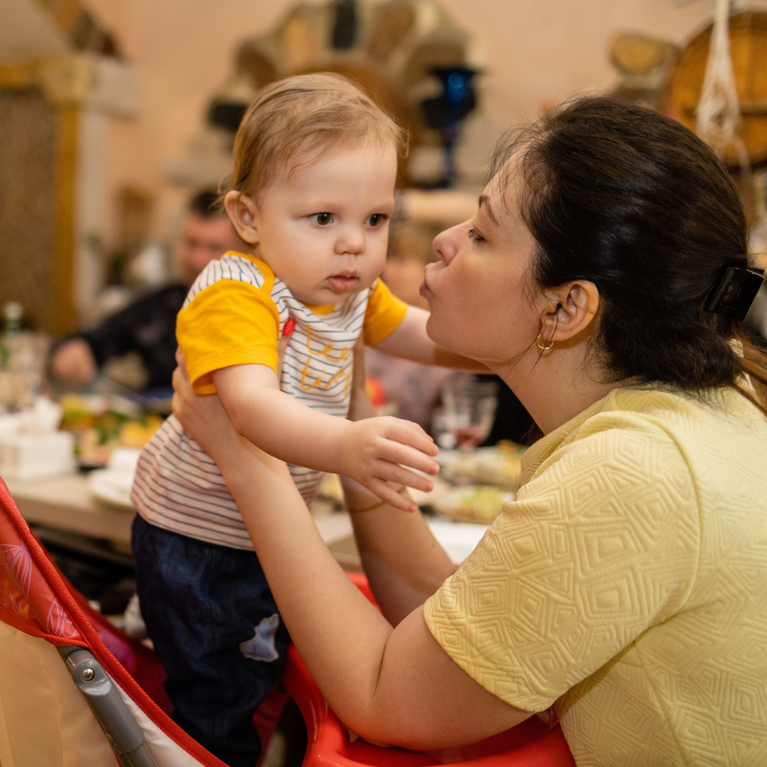 Празднование дня рождения в ресторане. Репортажный и студийный фотограф в Москве — Софи