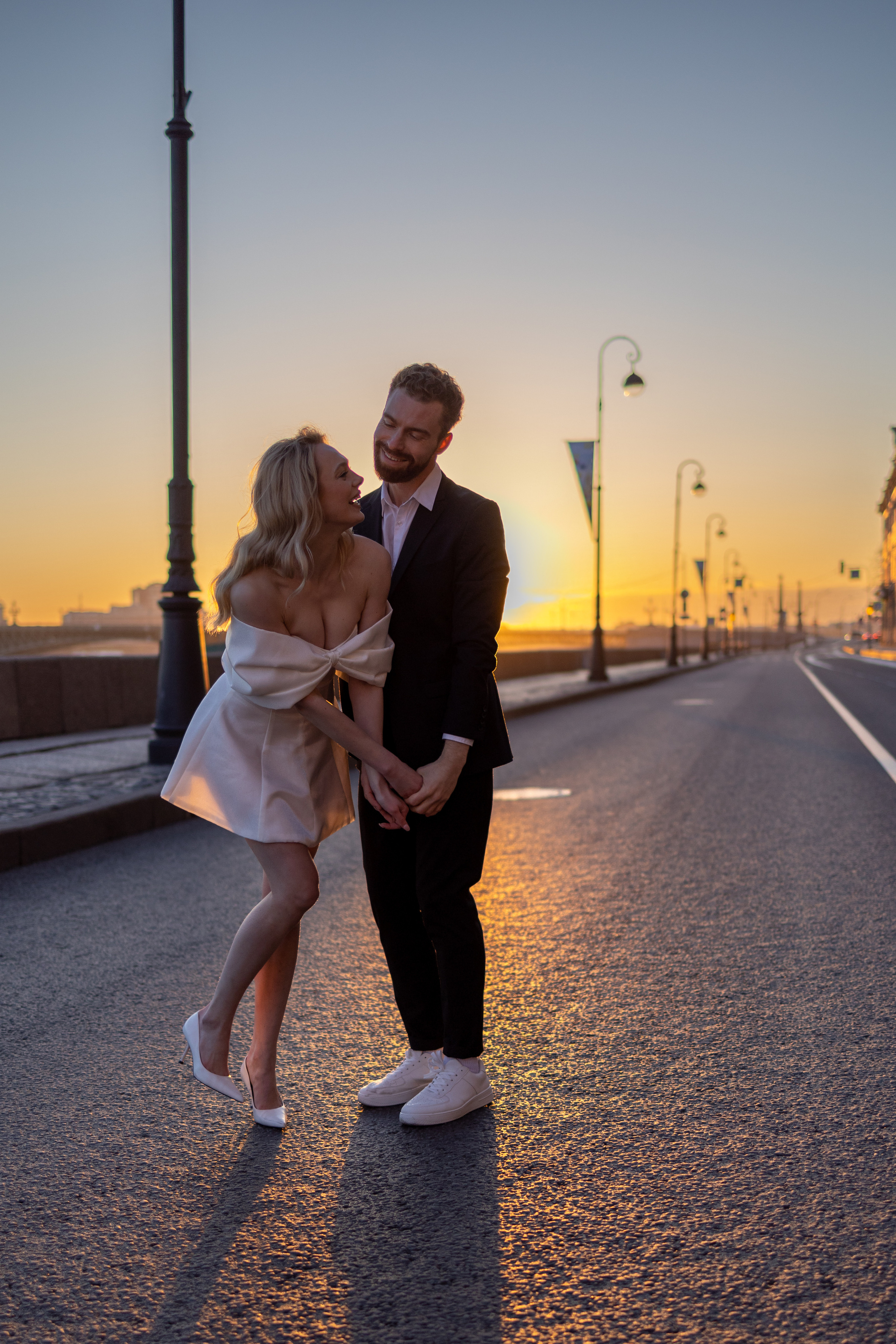 Белое платье, белая фата, белые ночи…. Репортажный и студийный фотограф в Москве — Софи