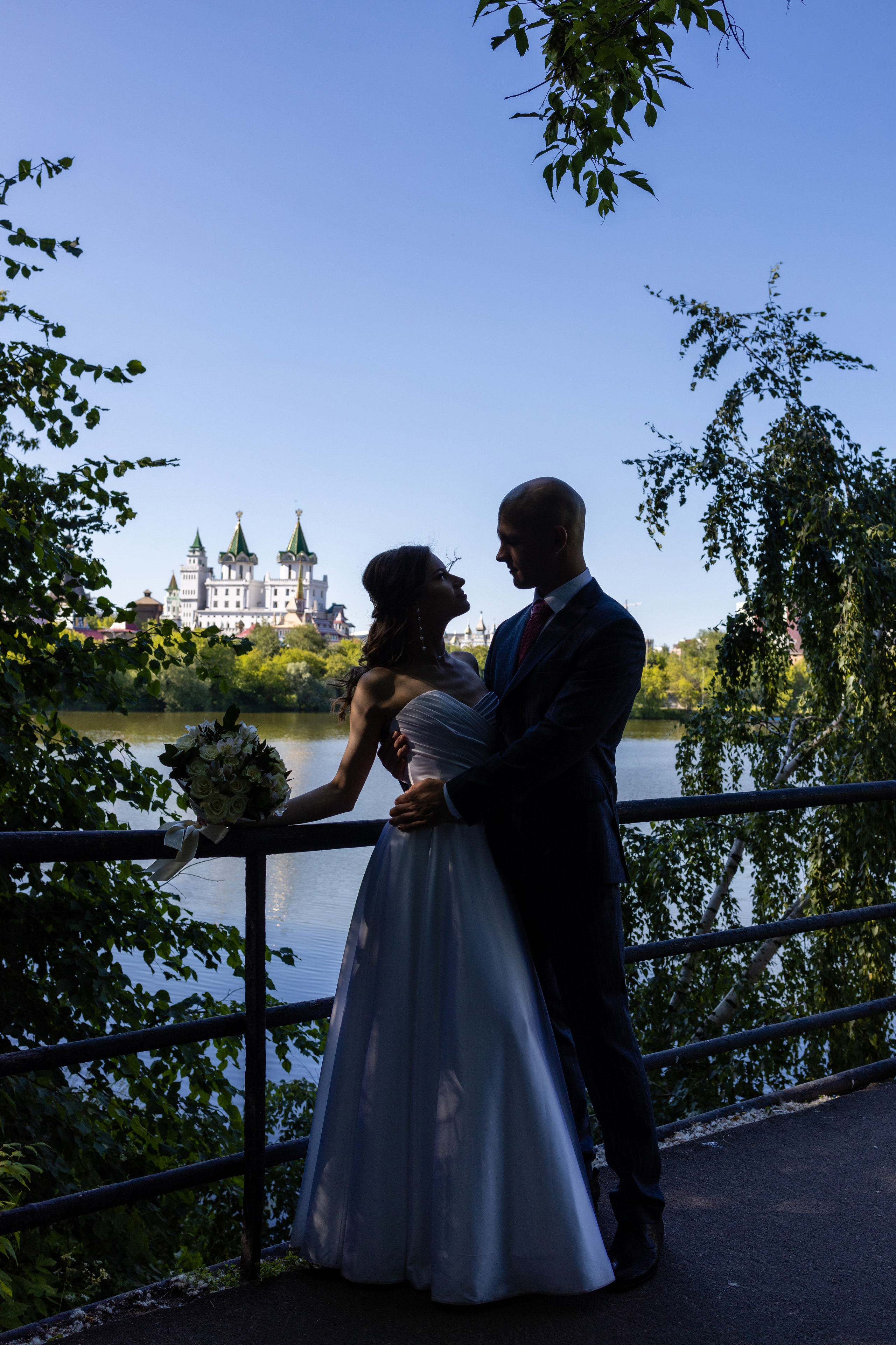 Начало сказки длиною в жизнь. ЗАГС в Измайловском Кремле. Репортажный и студийный фотограф в Москве — Софи