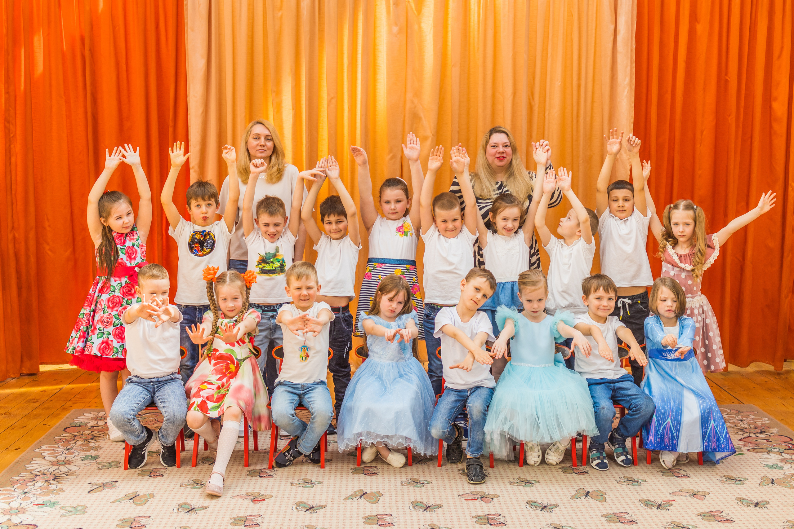 Фотосессия в детском саду для фотоальбомов. Репортажный и студийный фотограф в Москве — Софи