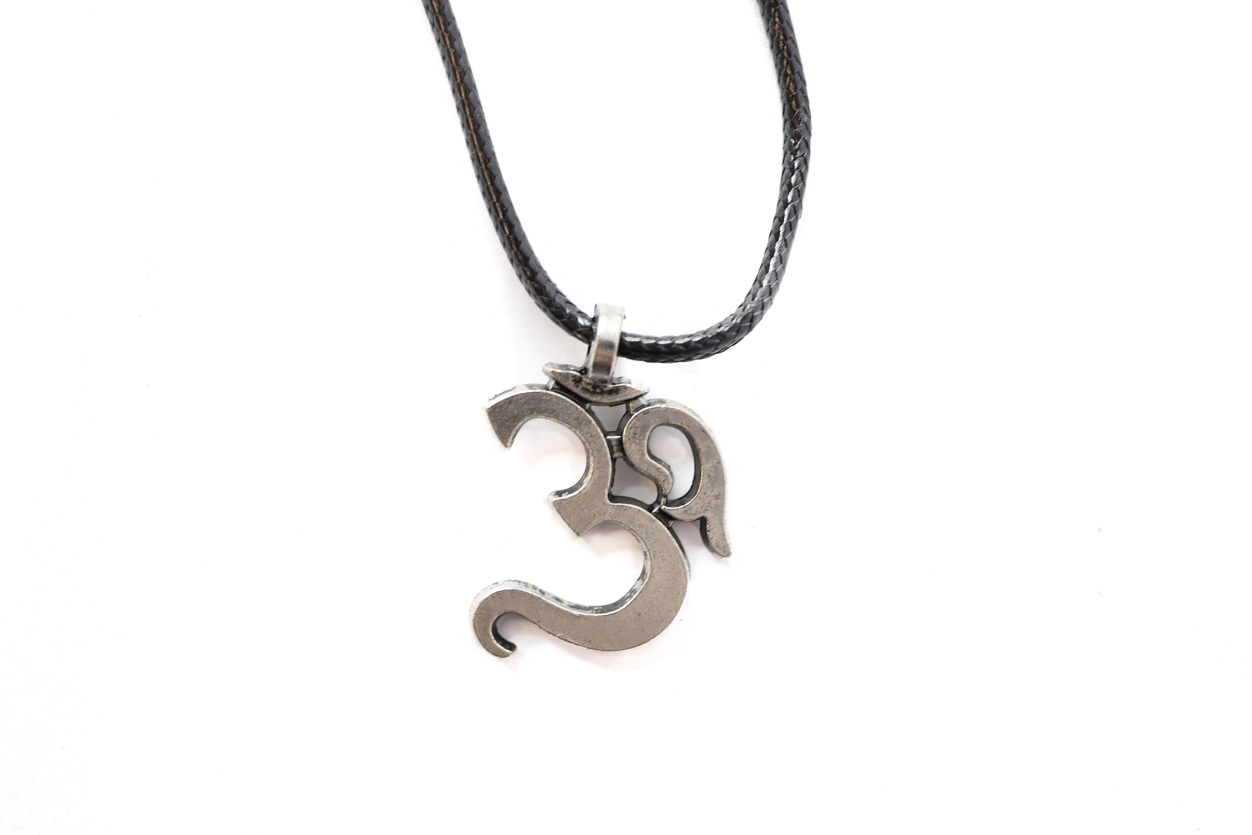 Мелкие предметы (подвески, паспорта и прочее). Репортажный и студийный фотограф в Москве — Софи