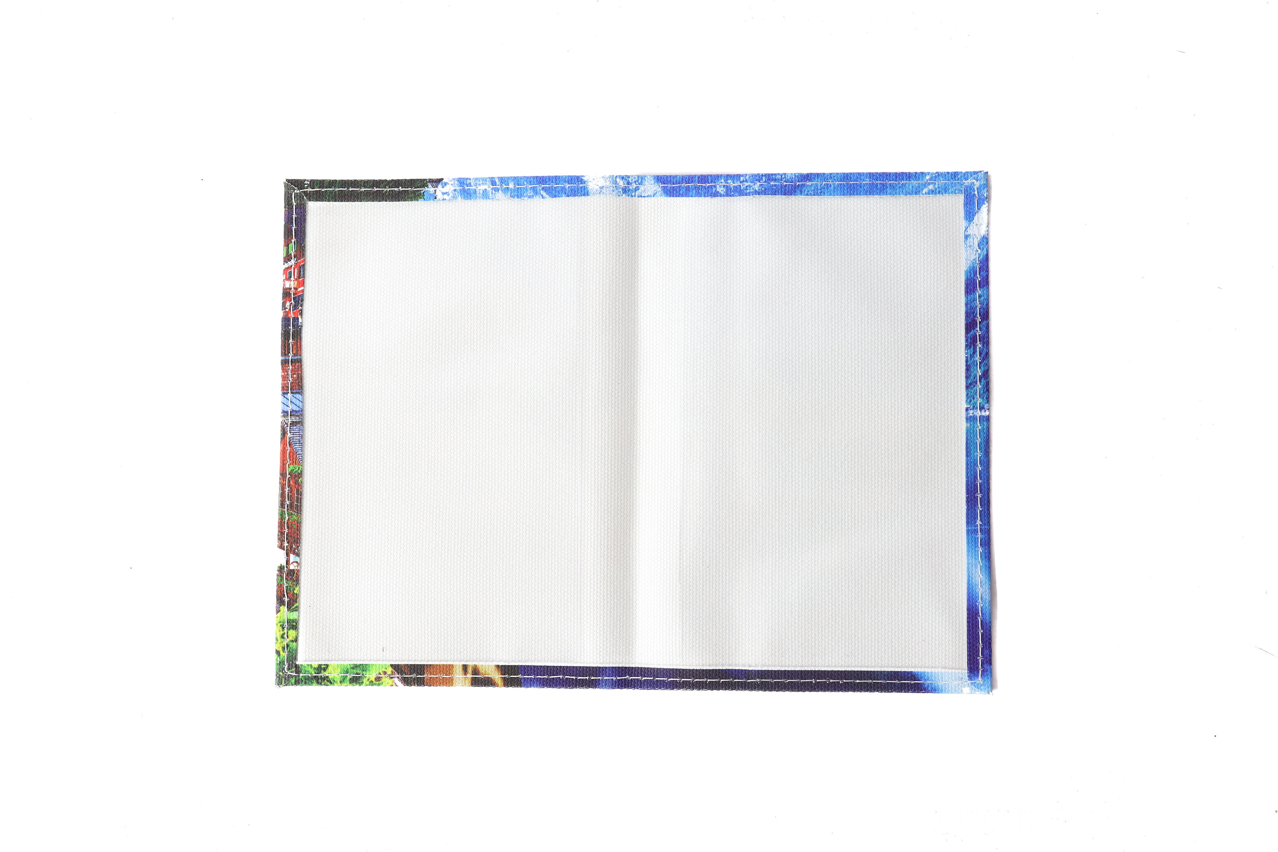 Мелкие предметы (подвески, паспорта и прочее). Репортажный и студийный фотограф в Москве — Софи