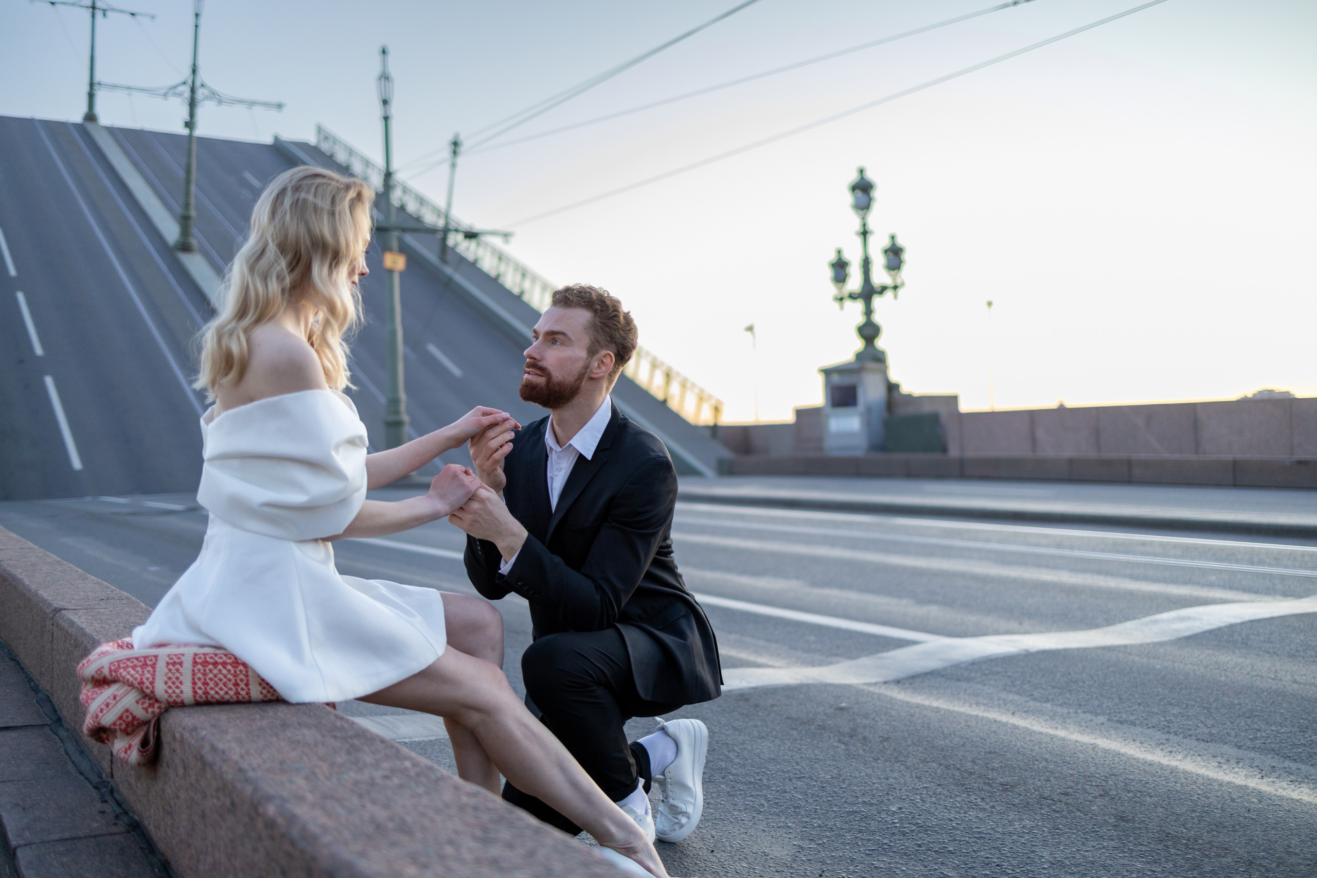 Белое платье, белая фата, белые ночи…. Репортажный и студийный фотограф в Москве — Софи