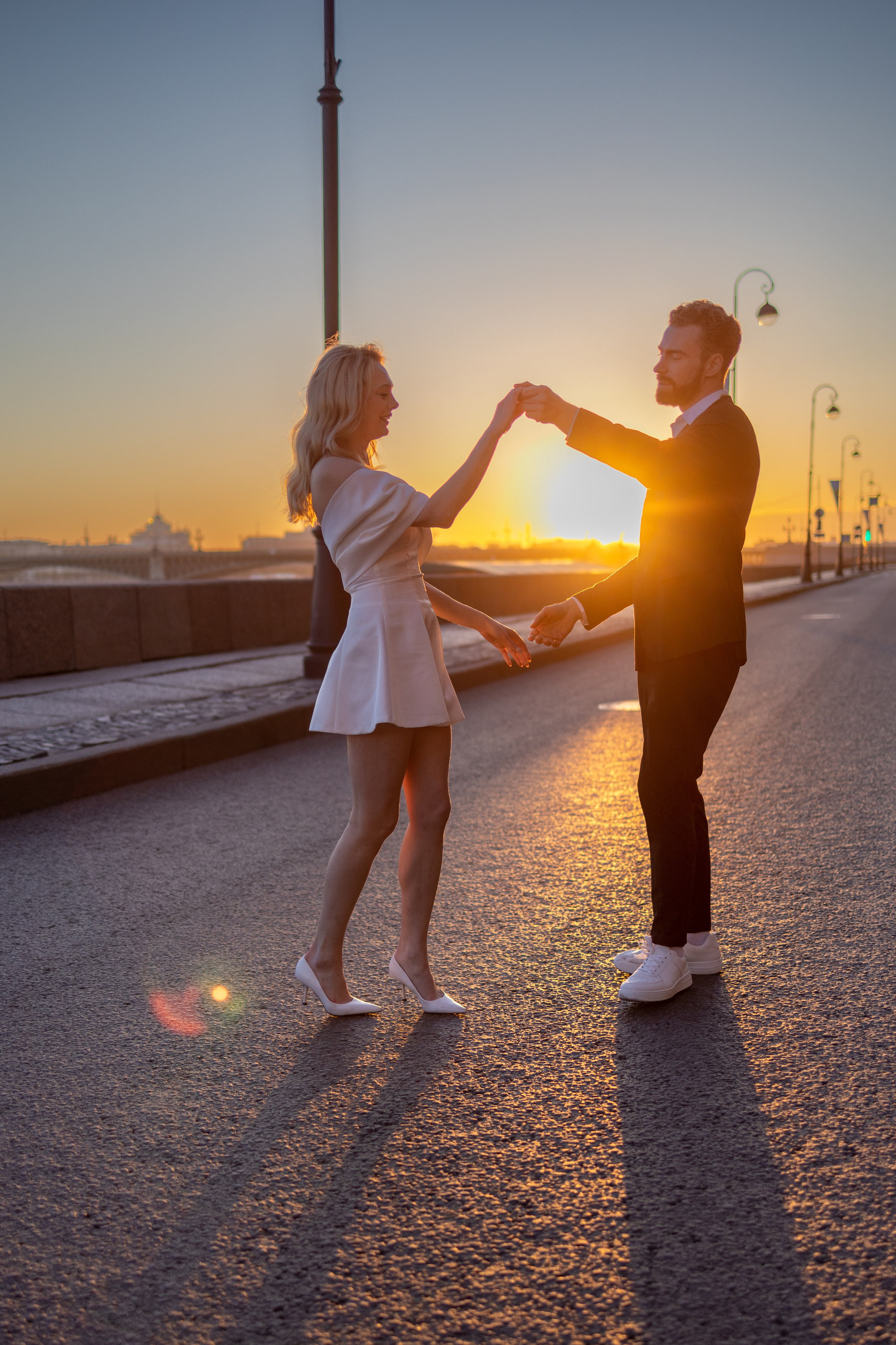 Белое платье, белая фата, белые ночи…. Репортажный и студийный фотограф в Москве — Софи