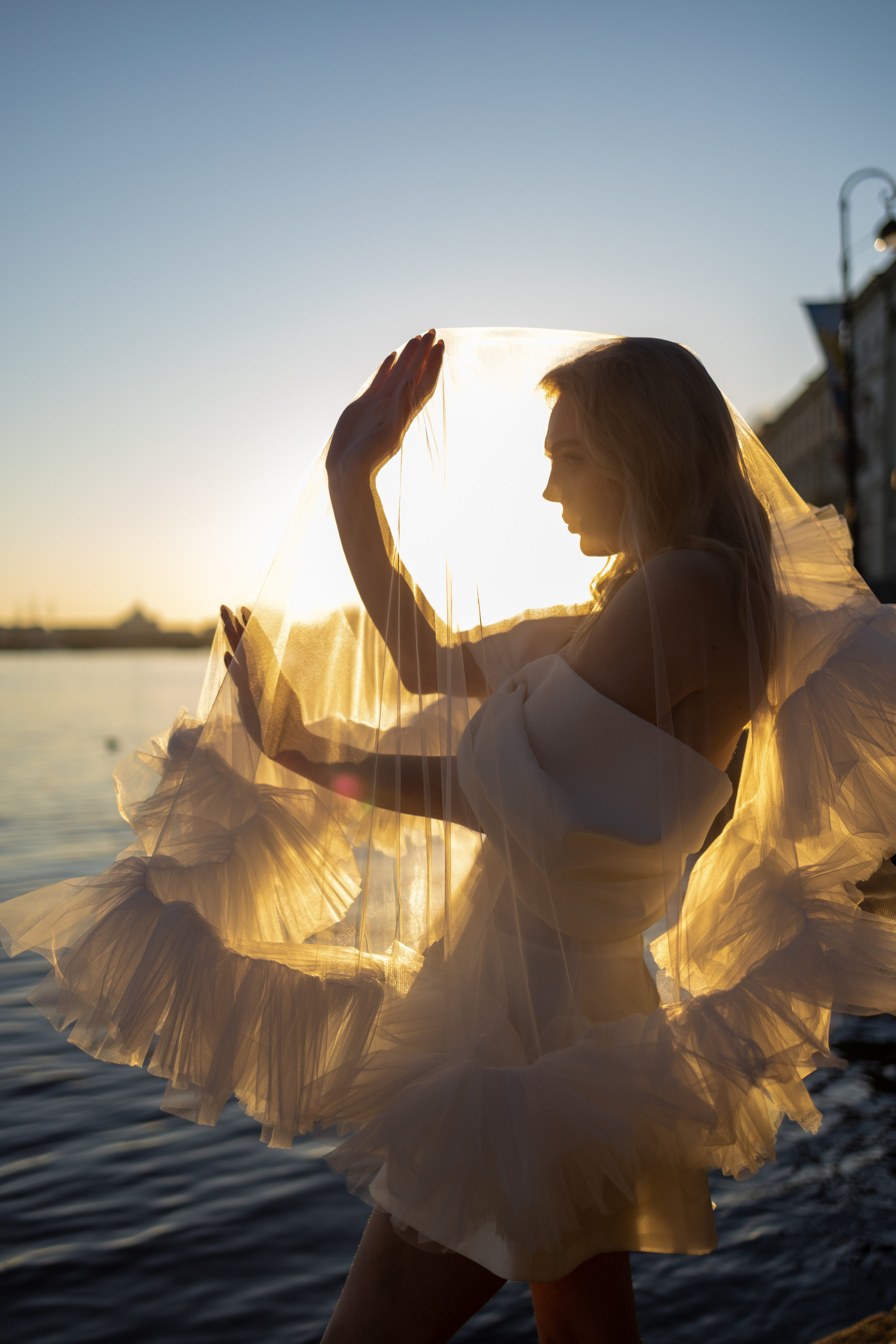 Белое платье, белая фата, белые ночи…. Репортажный и студийный фотограф в Москве — Софи