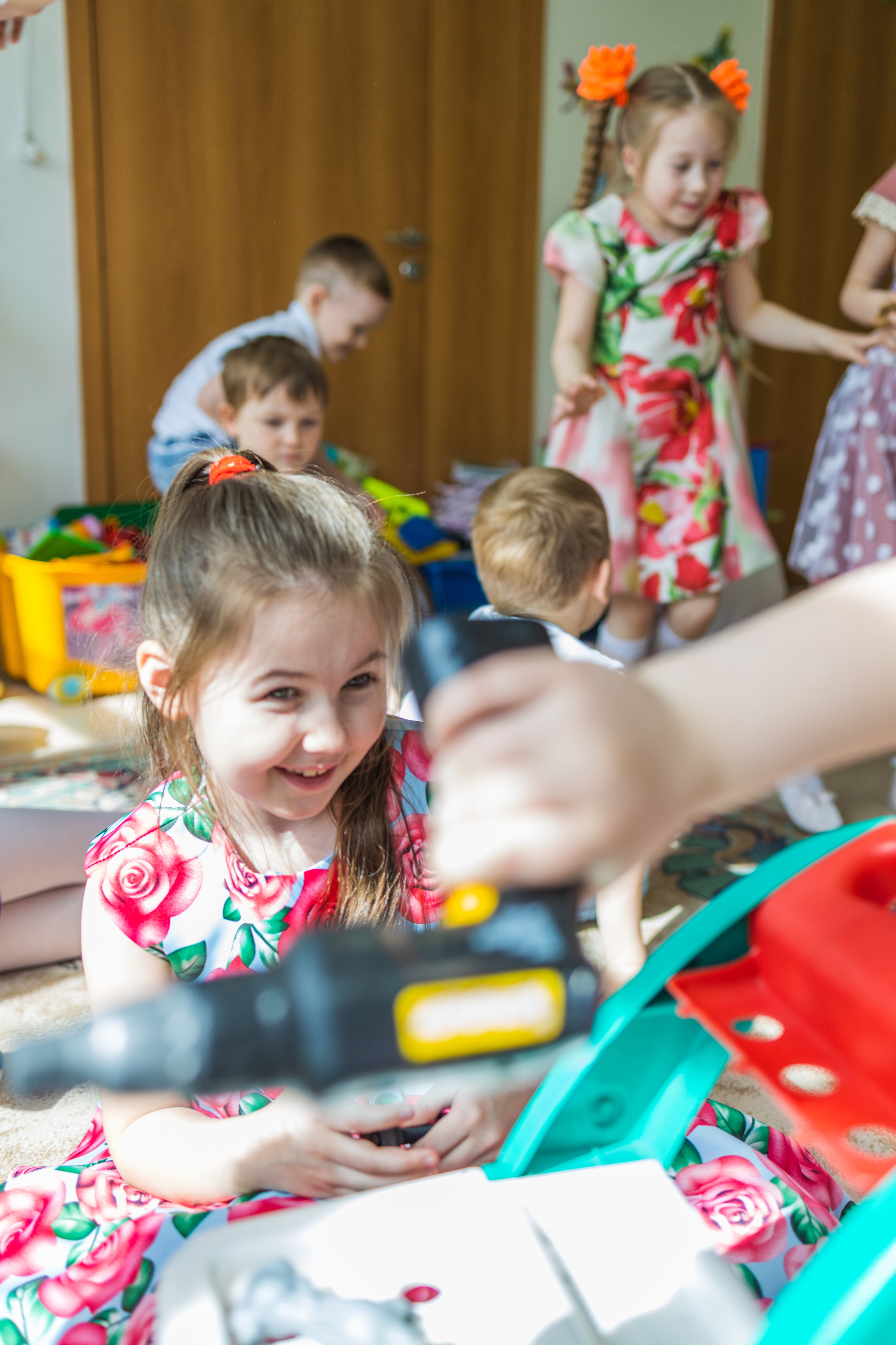 Фотосессия в детском саду для фотоальбомов. Репортажный и студийный фотограф в Москве — Софи