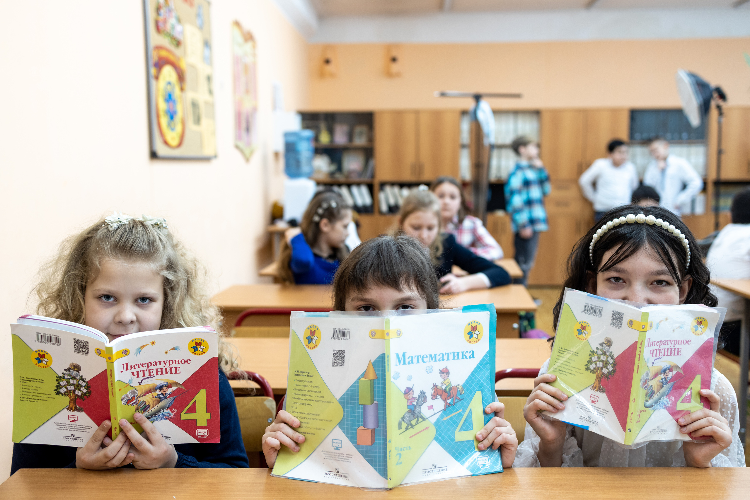 Съёмка в школе (4 класс). Репортажный и студийный фотограф в Москве — Софи