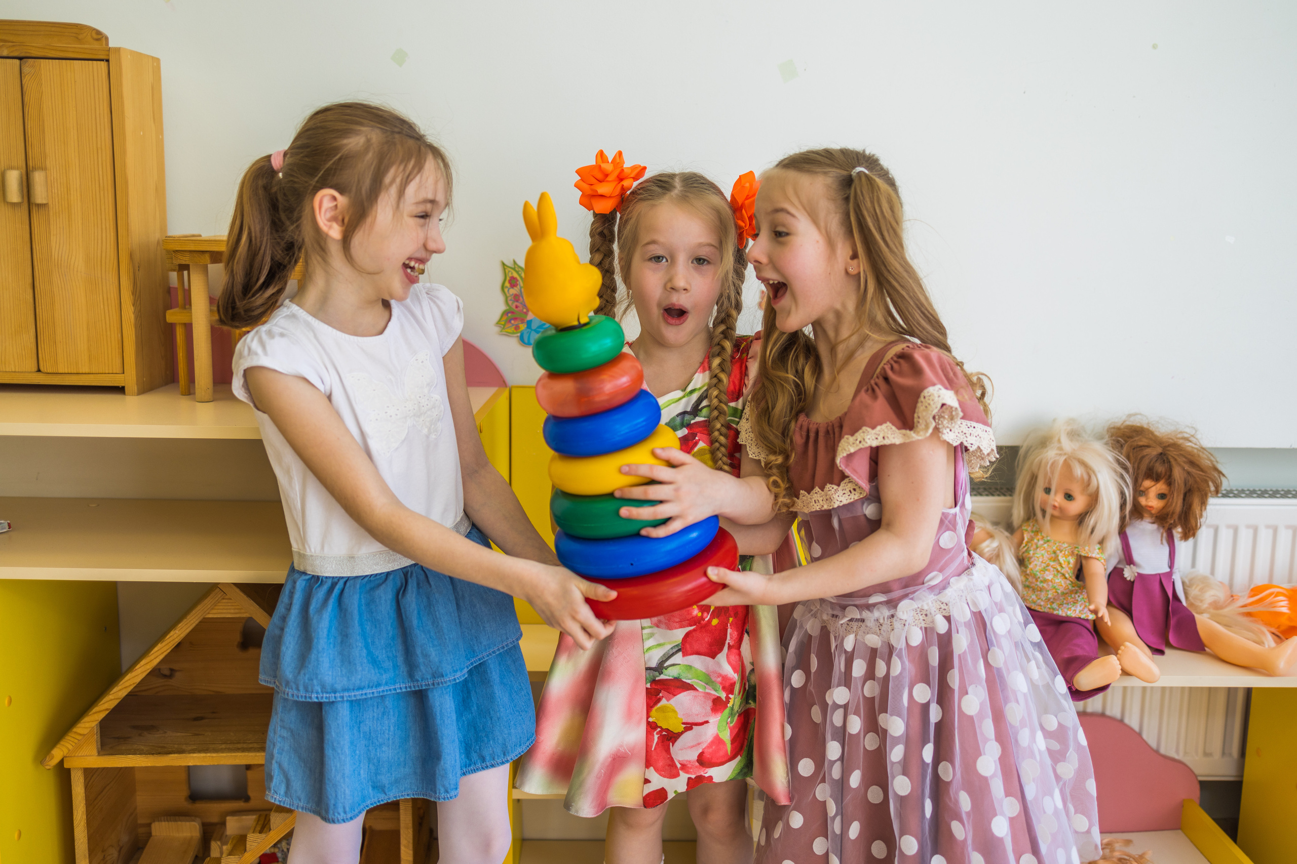 Фотосессия в детском саду для фотоальбомов. Репортажный и студийный фотограф в Москве — Софи