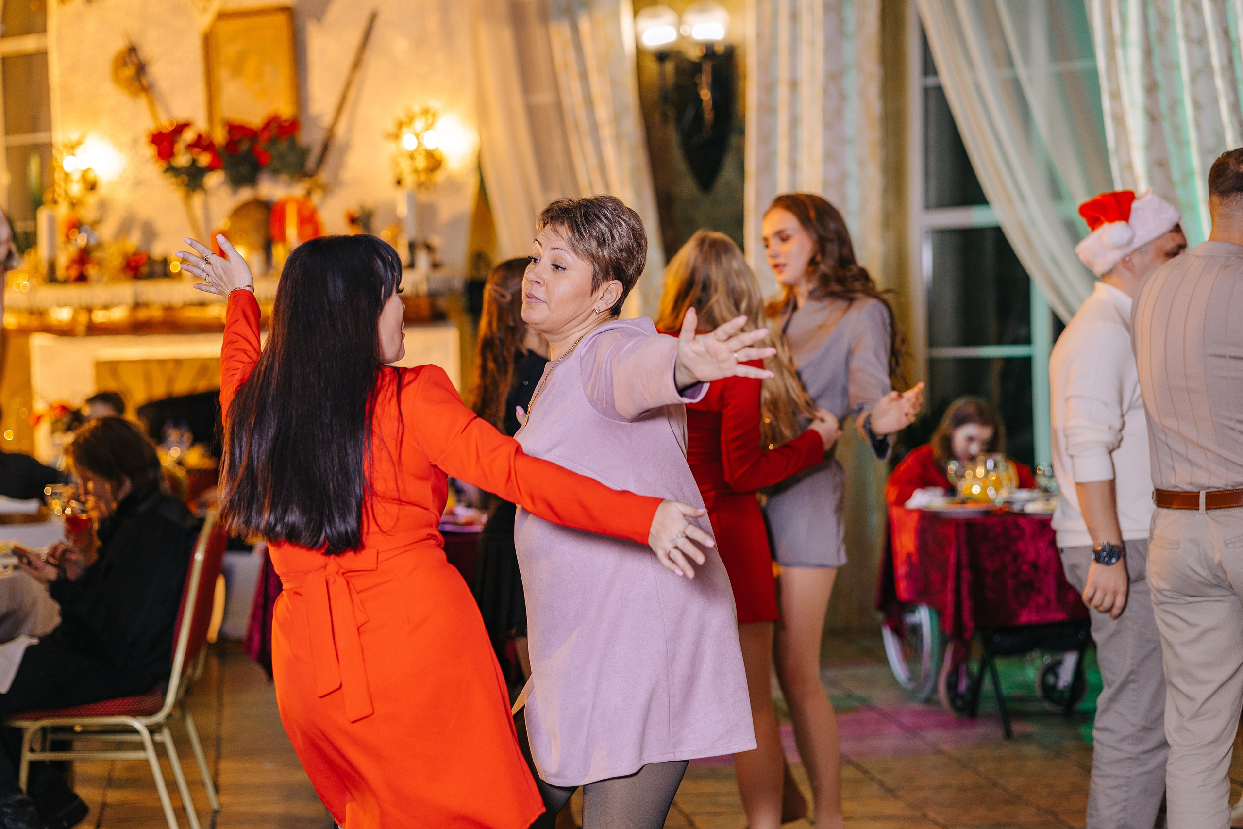 Новый год в «Айвенго» 2026. Александр Антонов. Профессиональный свадебный, репортажный фотограф в Москве, Подольске. Фото+Видео на любой праздник