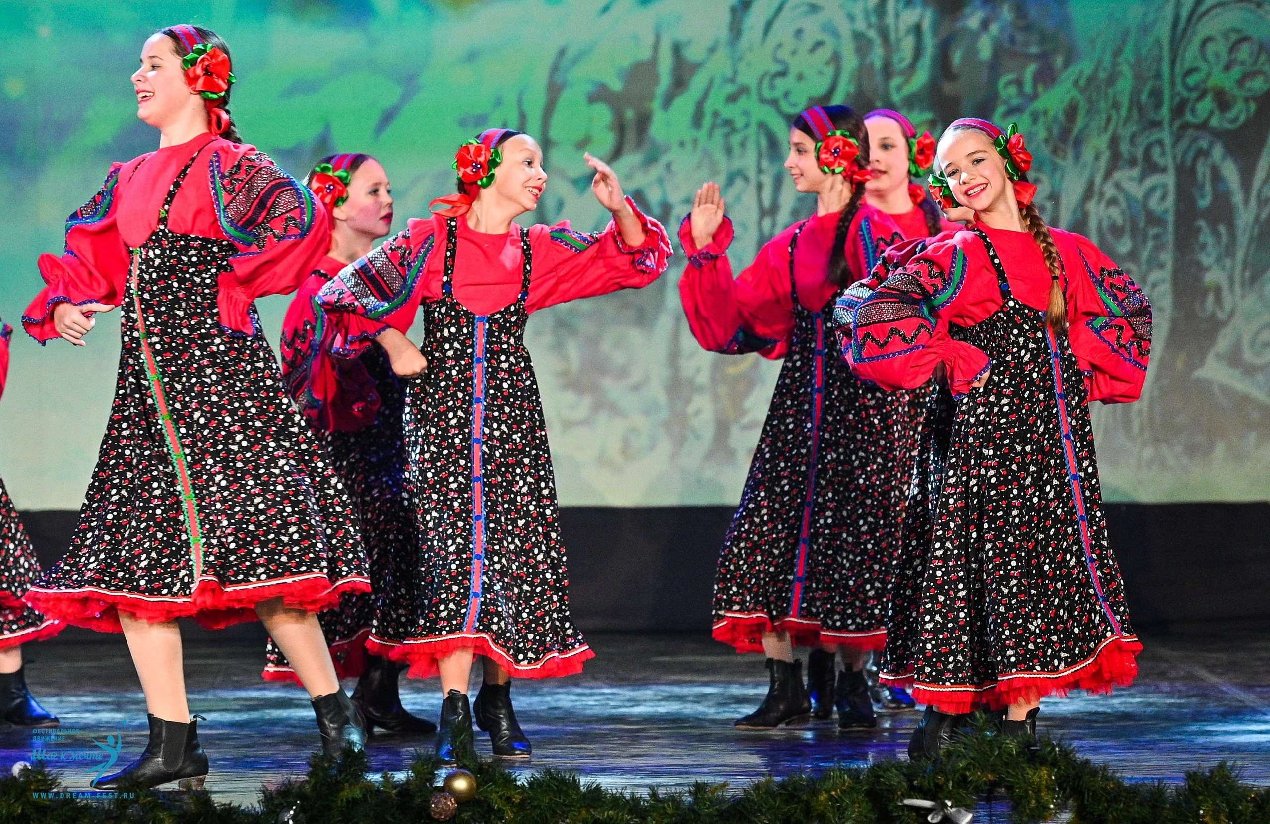 18.01.2025-19.01.2025 Фестивальное движение «Шаг к мечте» г. Кострома. Медиастудия Фото Концепт